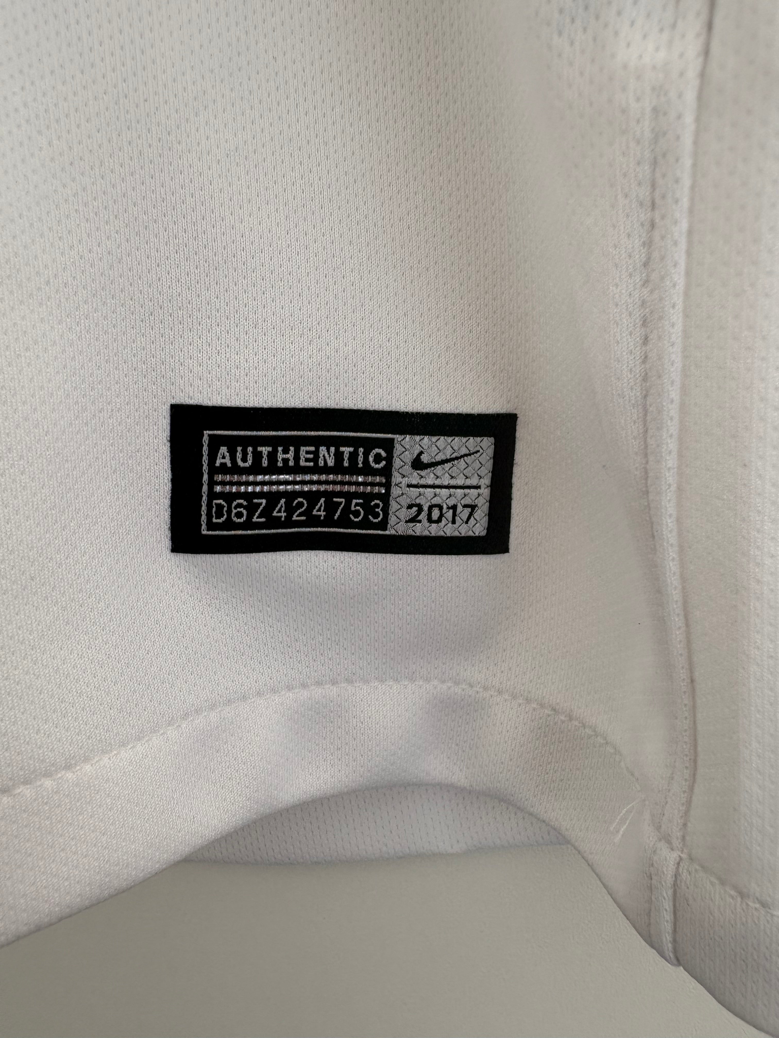 Tottenham 2017/18 Home Shirt - Dembélé 19 - Large