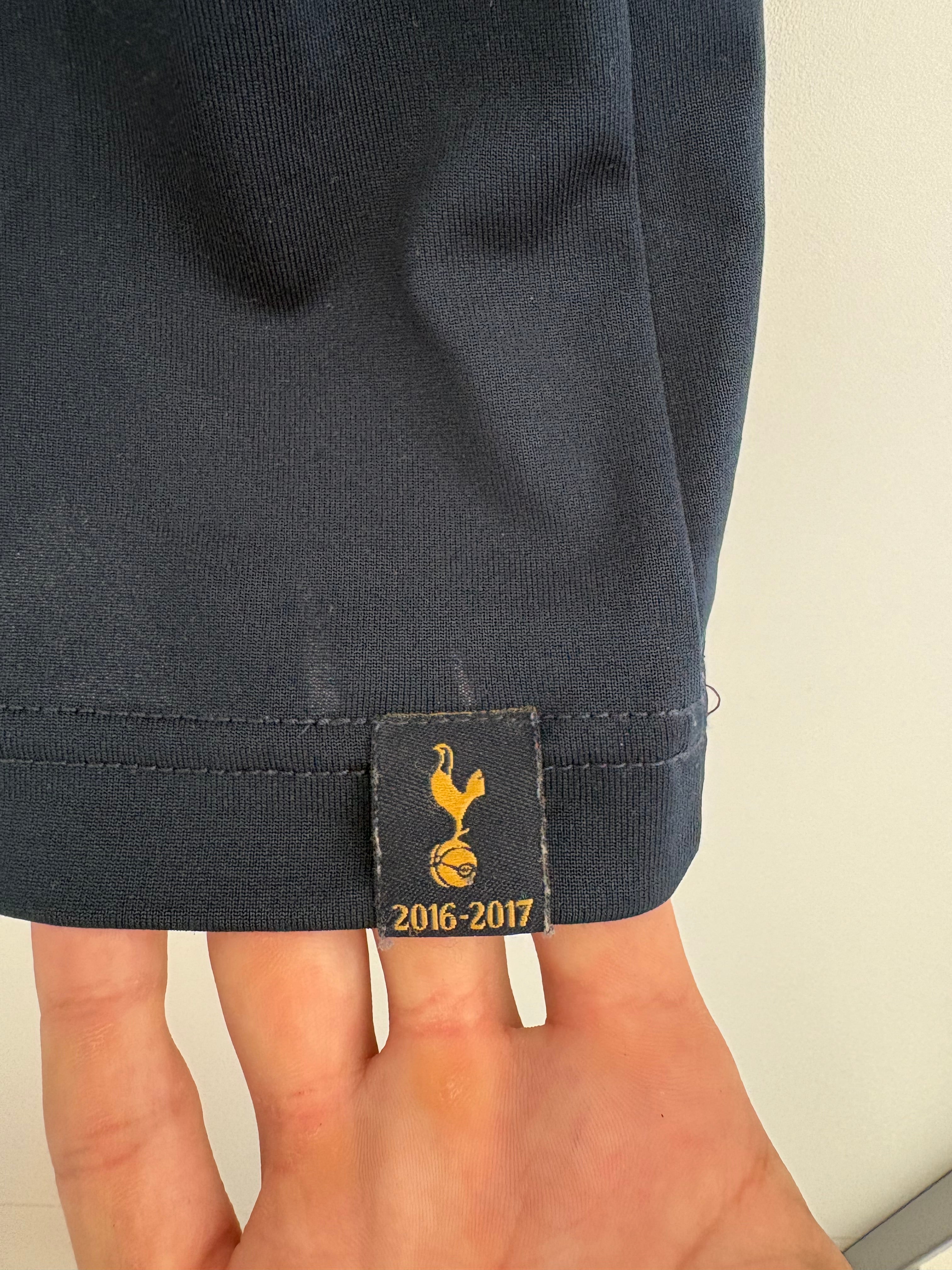 Tottenham 2016/17 Away Shirt - Dele 20 - Small