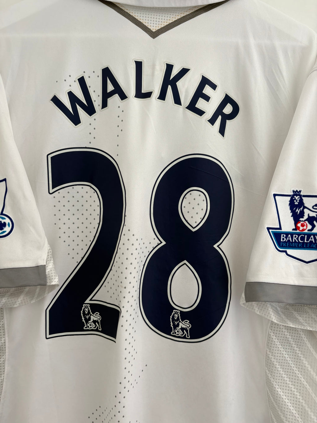 Tottenham 2012/13 Home Shirt - Walker 28 - XL