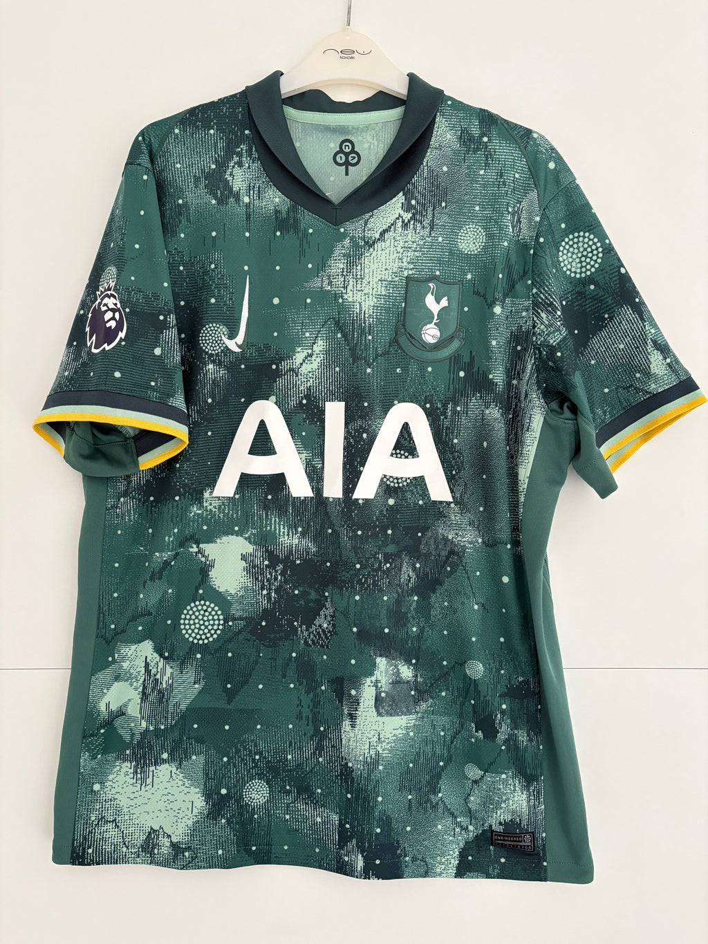 Tottenham 2024/25 Third Shirt - Solanke 19 - Large