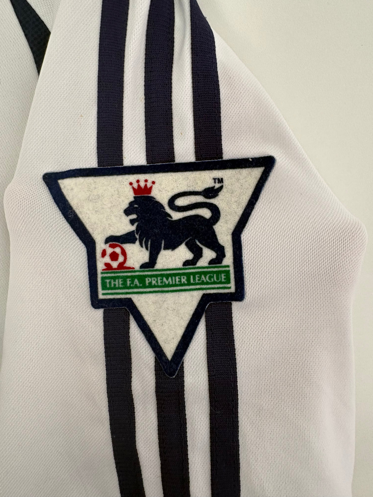 Tottenham 2001/02 Home Shirt - Poyet 14 - Medium