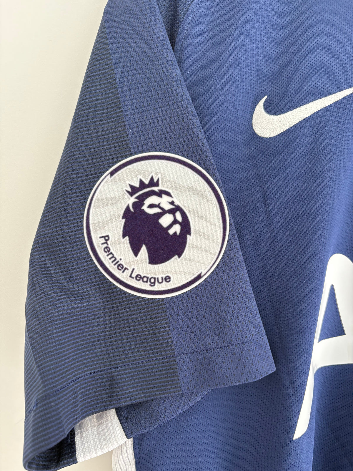 Tottenham 2017/18 Away Shirt - Dele 20 - Small
