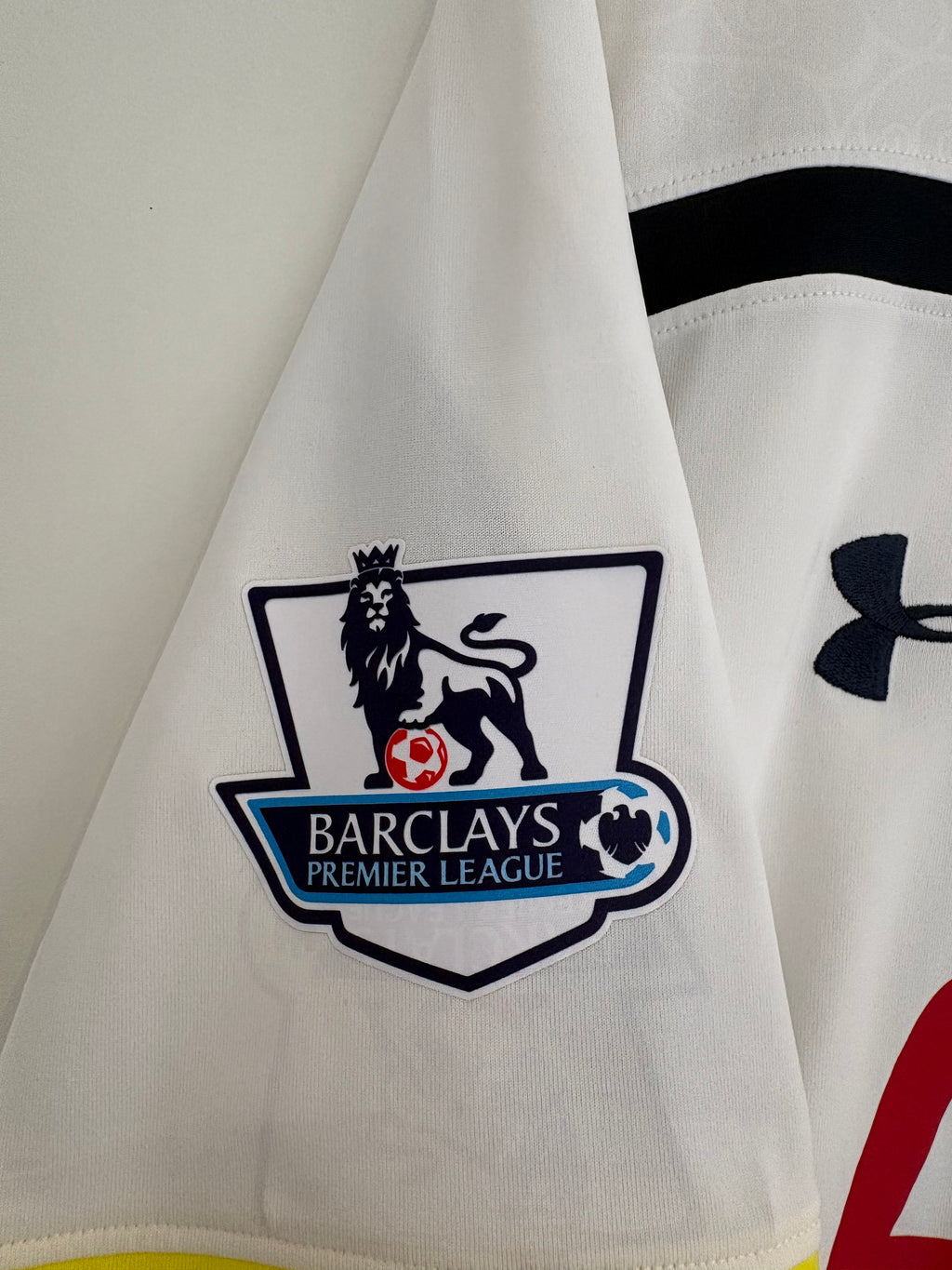 Tottenham 2014/15 Home Shirt - Dembélé 19 - Large