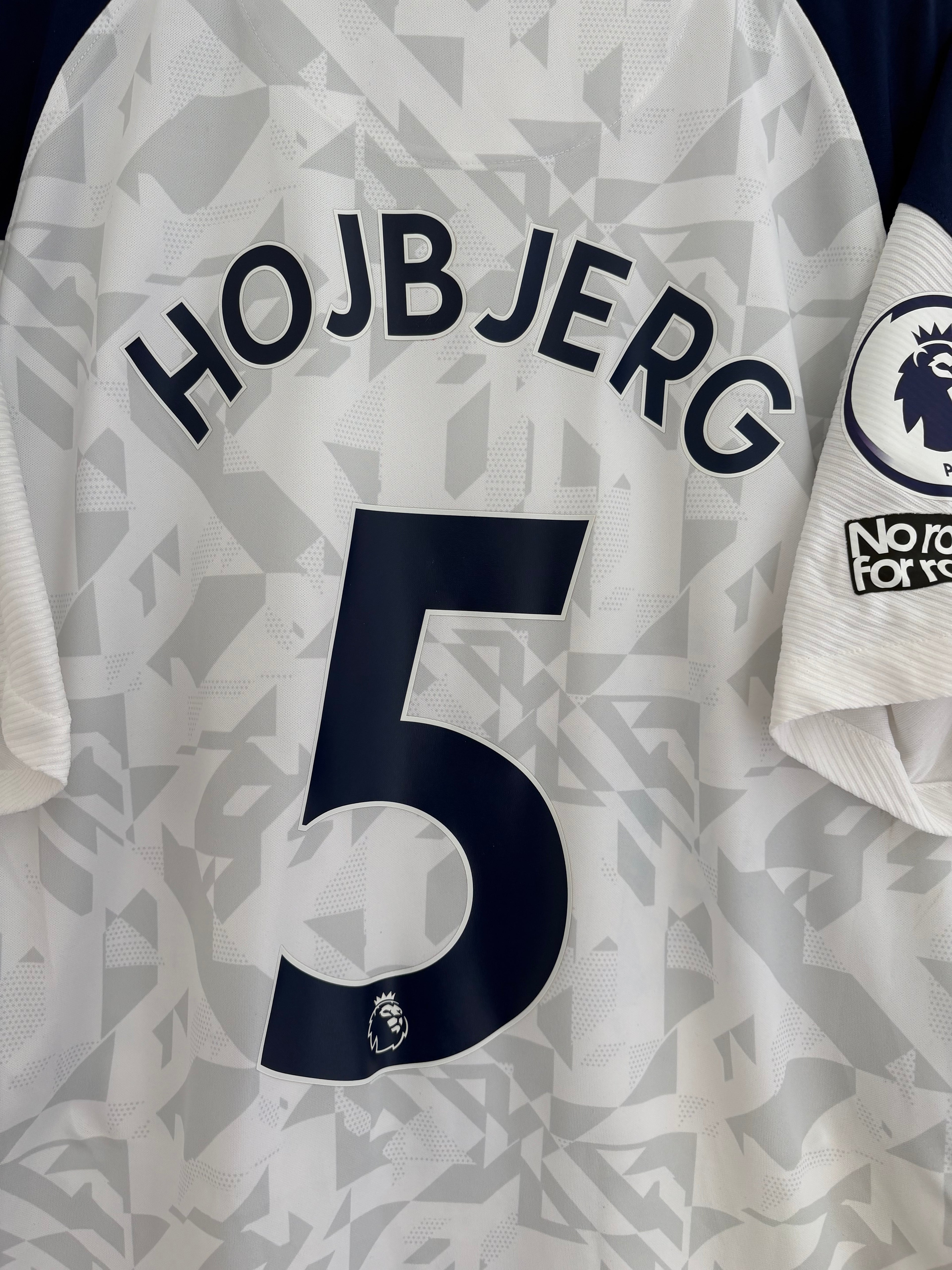 Tottenham 2020/21 Home Shirt - Hojbjerg 5 - Large
