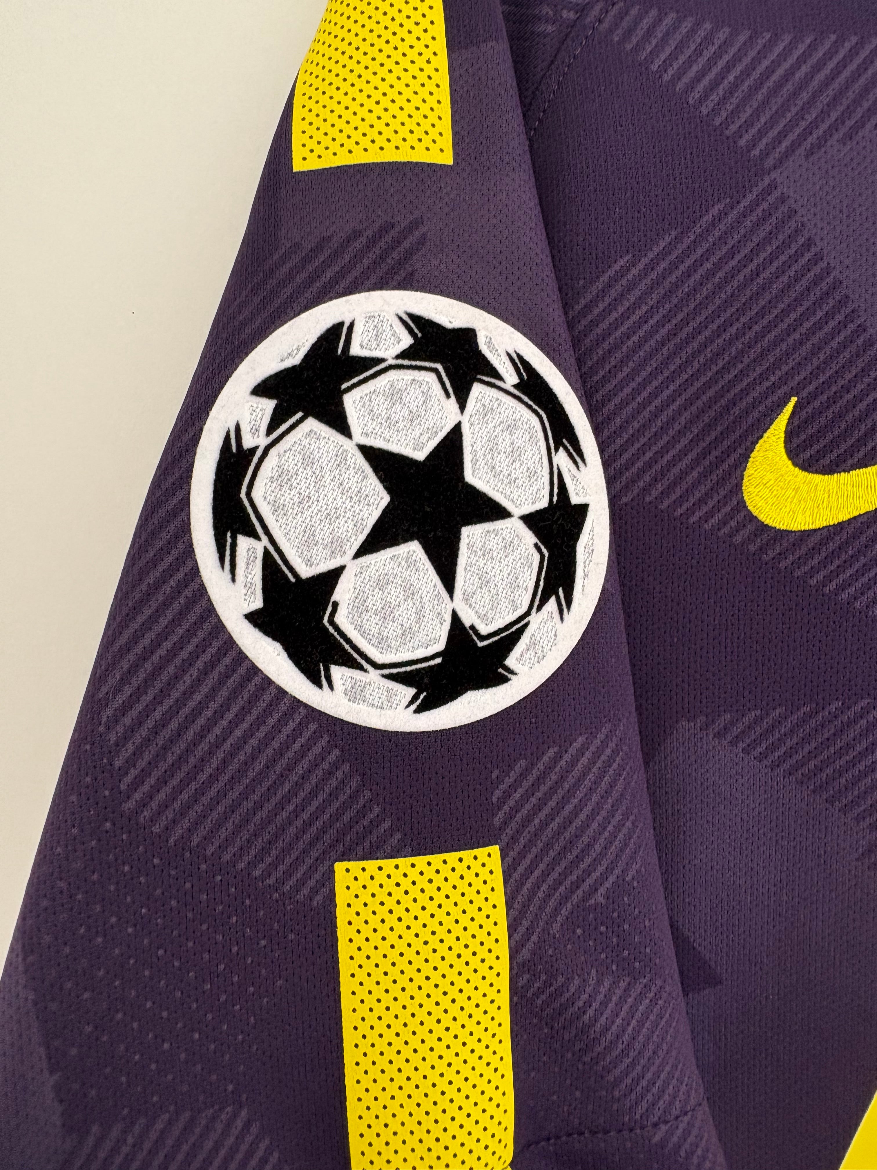 Tottenham 2017/18 Third Shirt - Dembélé 19 - Medium