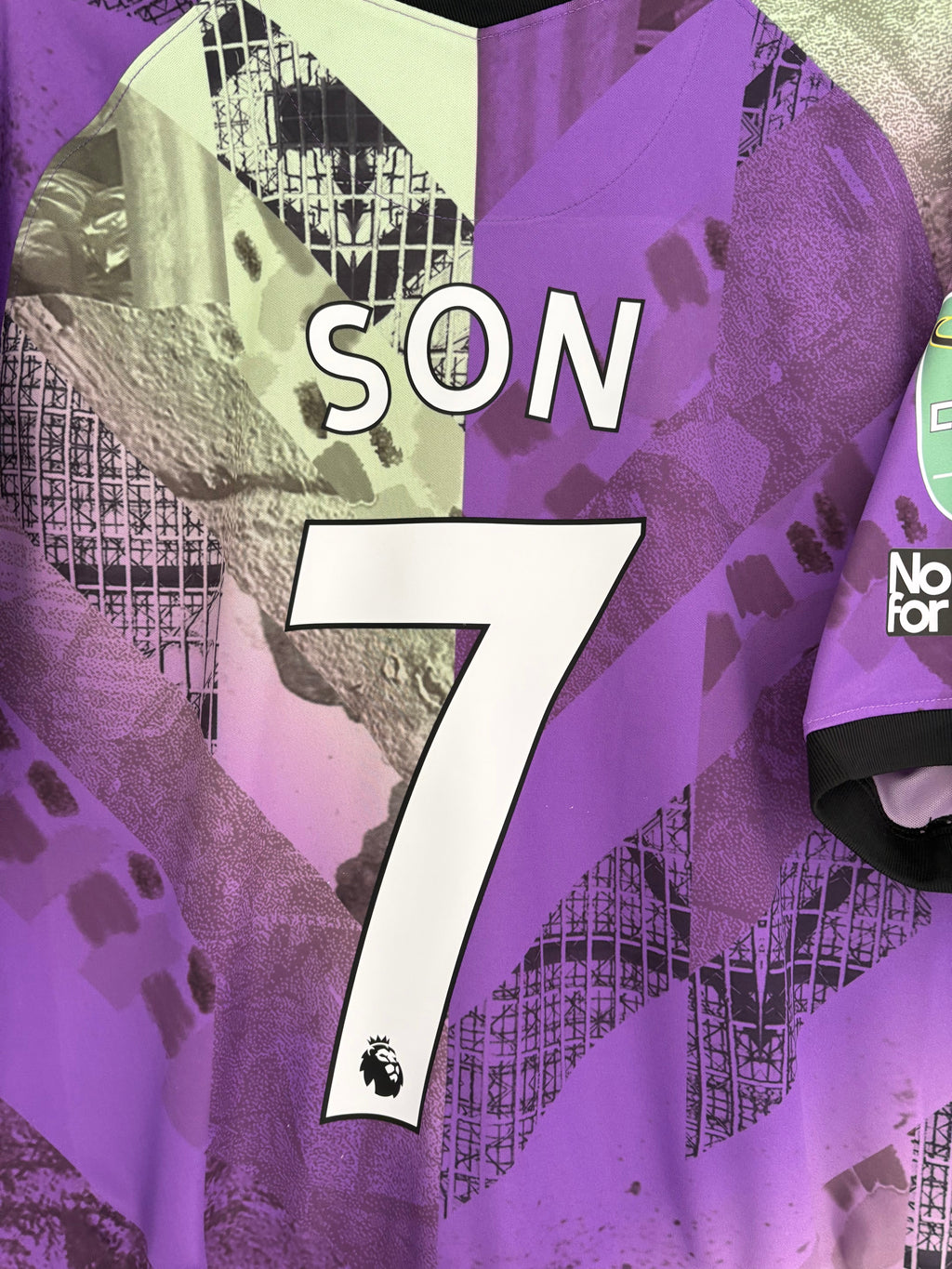 Tottenham 2021/22 Third Shirt - Son 7 - Medium