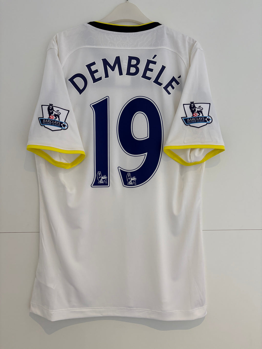 Tottenham 2014/15 Home Shirt - Dembélé 19 - Large