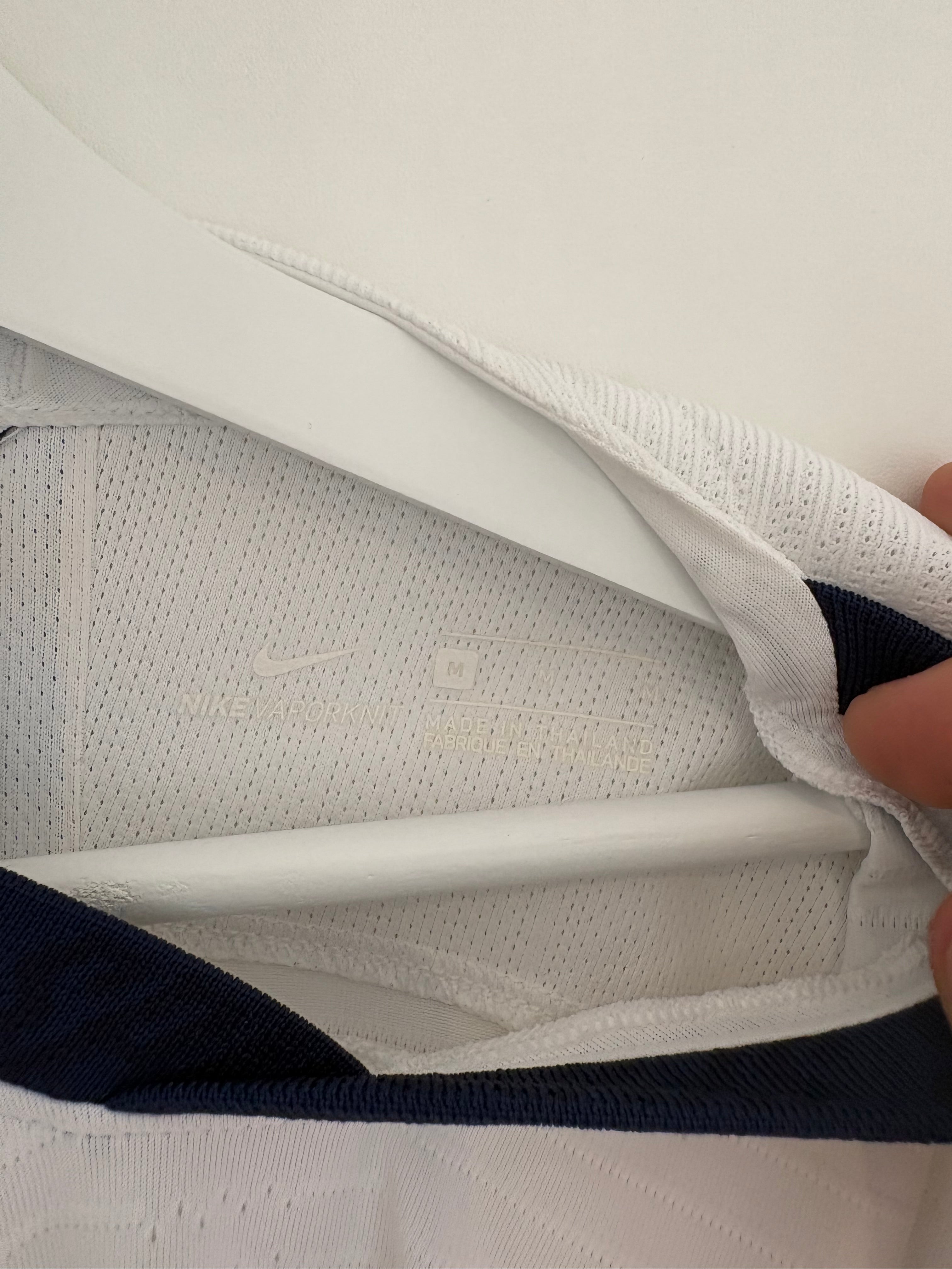 Tottenham 2019/20 Home Shirt - Medium - Vaporknit