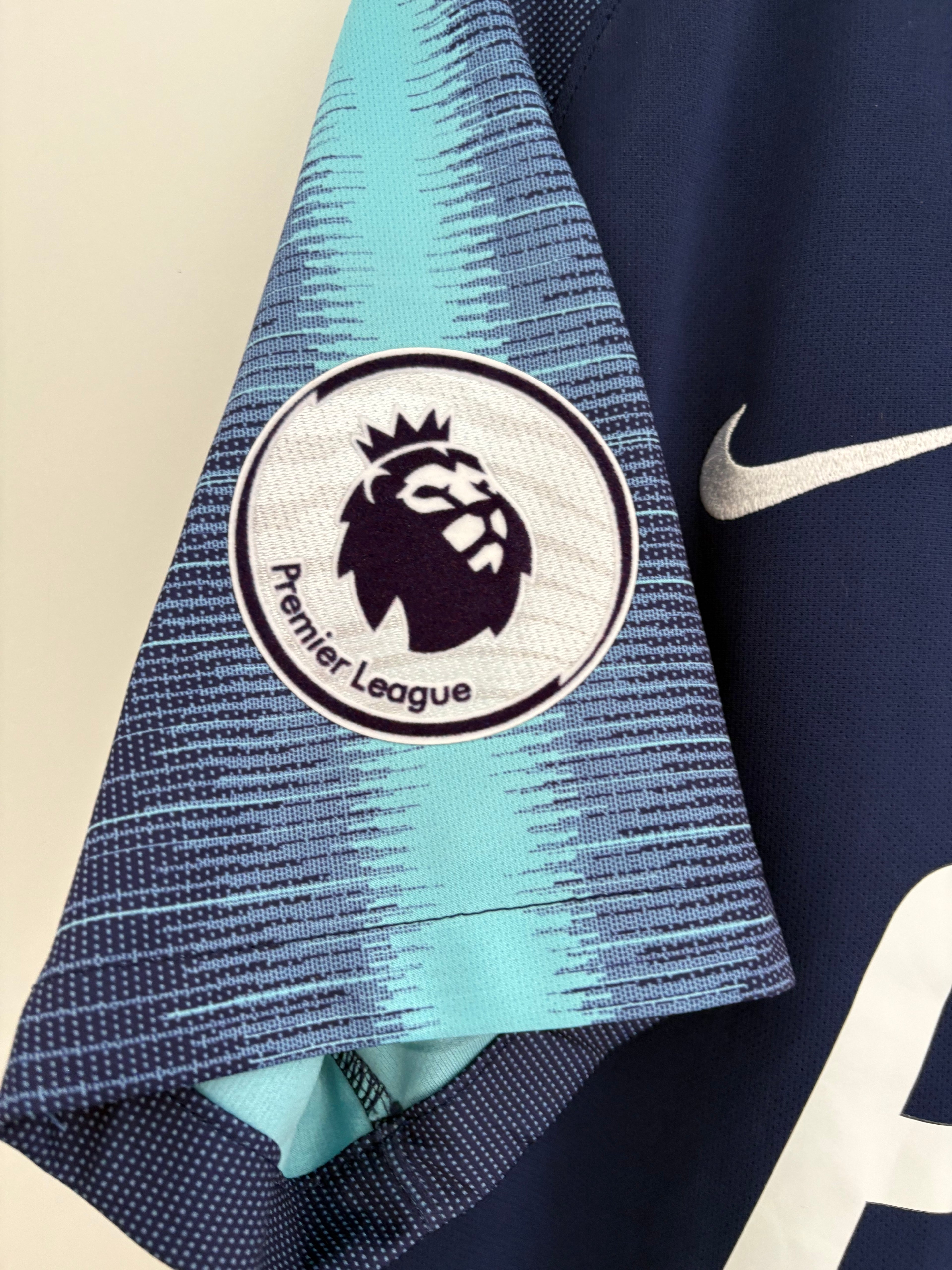 Tottenham 2018/19 Away Shirt - Dele 20 - Large