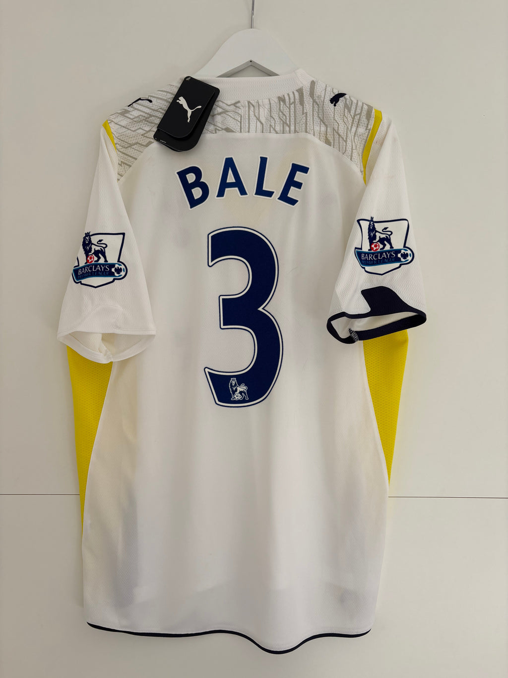 Tottenham 2009/10 Home Shirt - Bale 3 - Medium