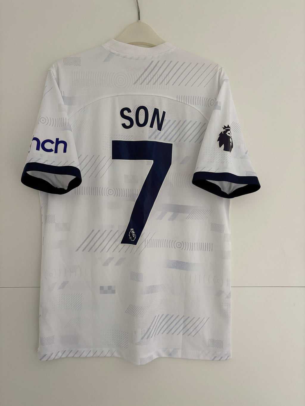 Tottenham 2023/24 Home Shirt - Son 7 - Medium