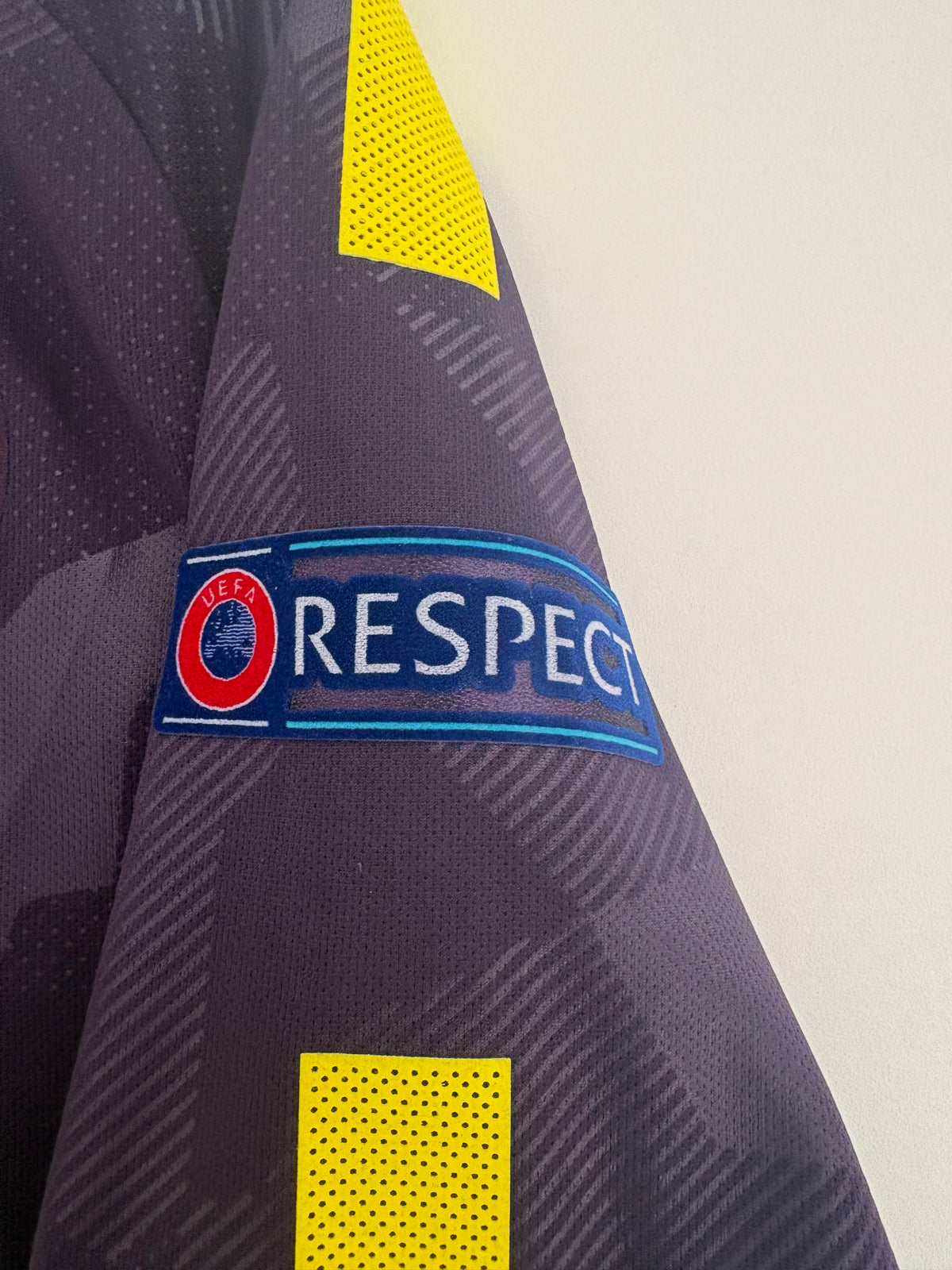 Tottenham 2017/18 Third Shirt - Dembélé 19 - Medium