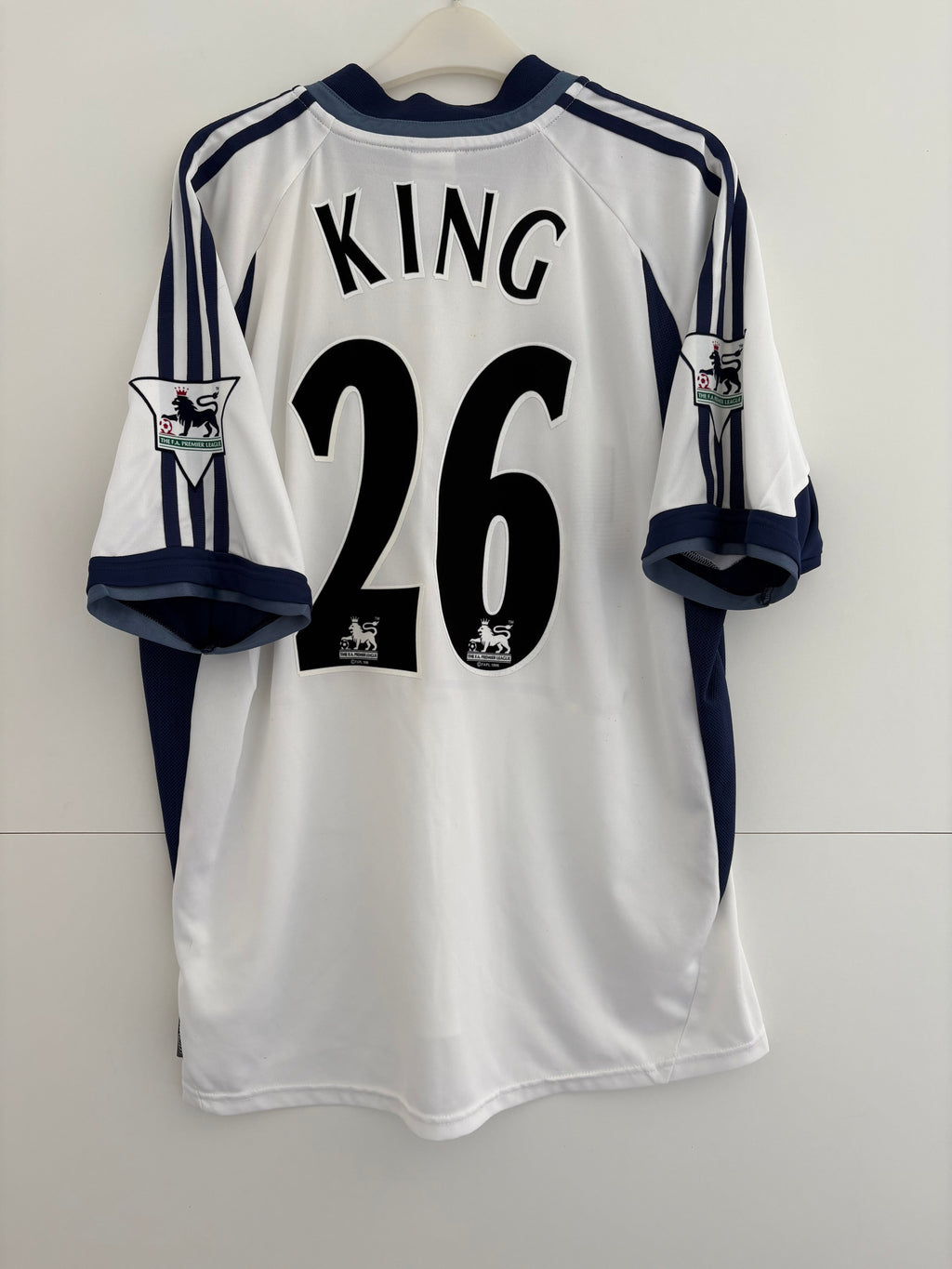 Tottenham 2001/02 Home Shirt - King 26 - Large