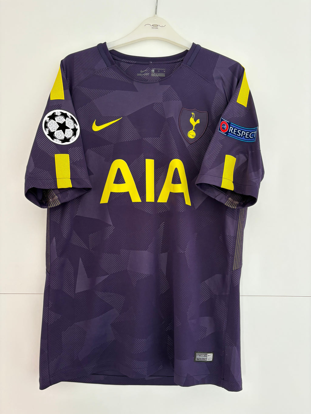 Tottenham 2017/18 Third Shirt - Dembélé 19 - Medium