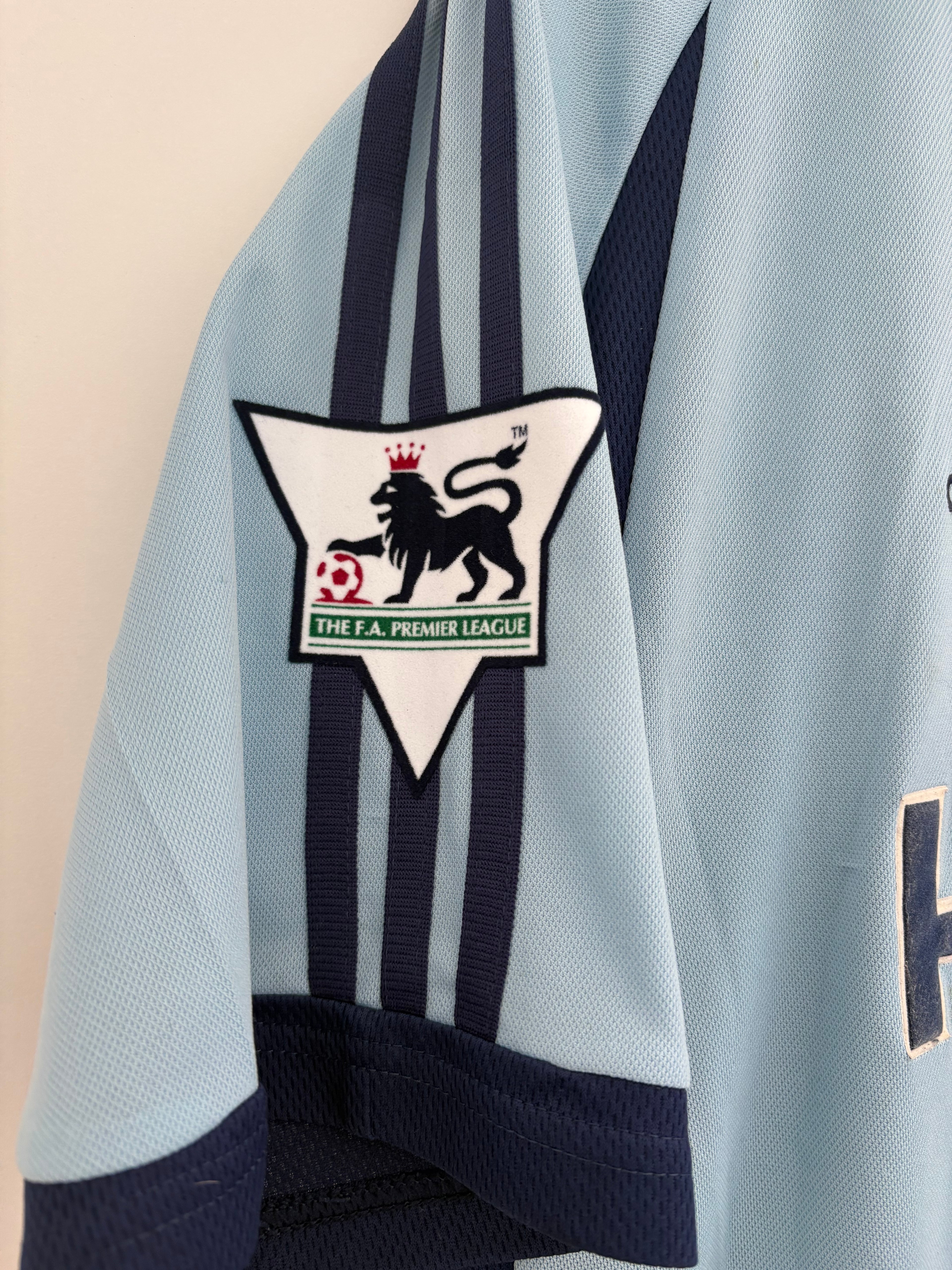 Tottenham 2001/02 Away Shirt - King 26 - Medium
