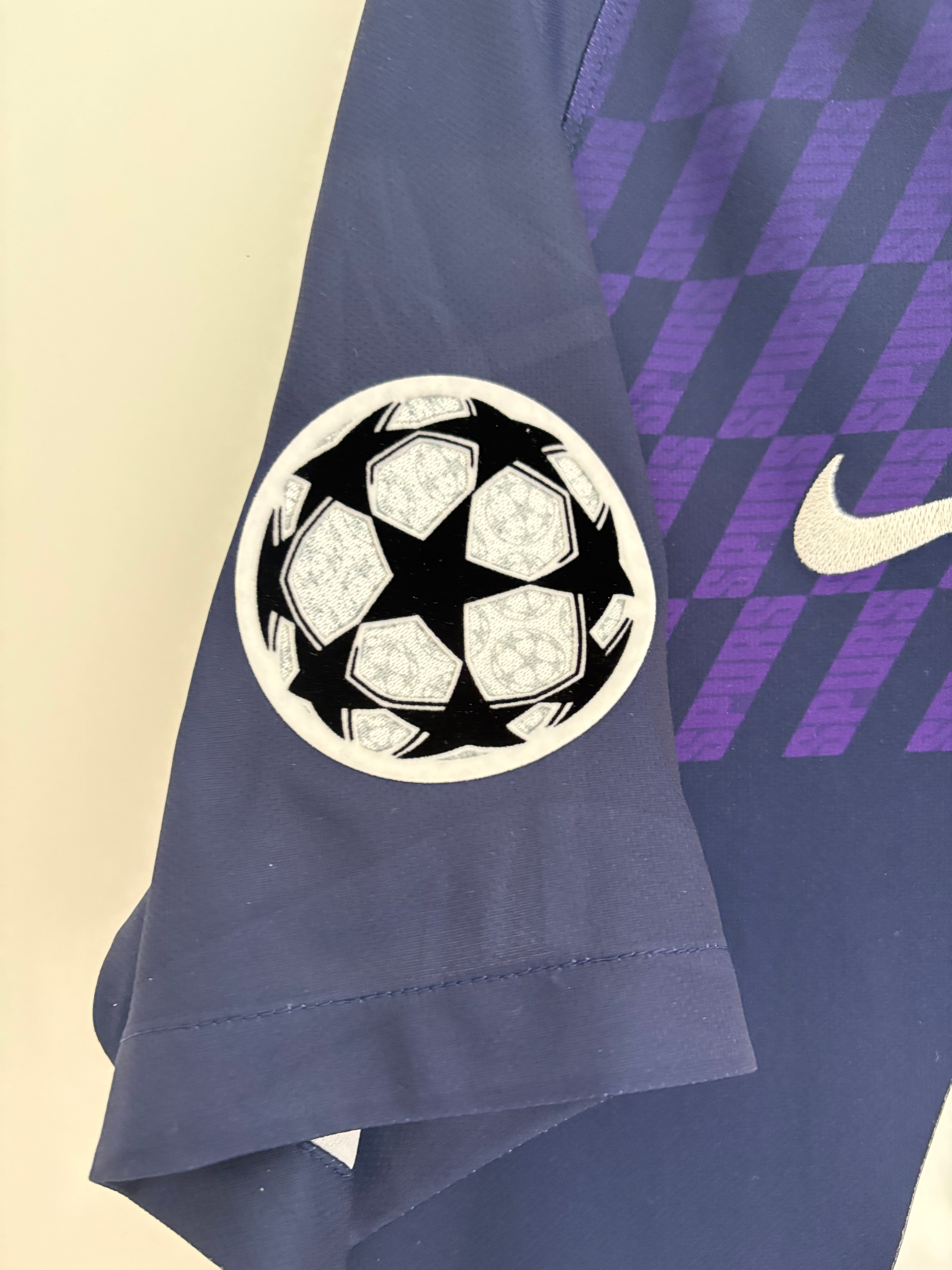 Tottenham 2019/20 Away Shirt - Dele 20 - Medium