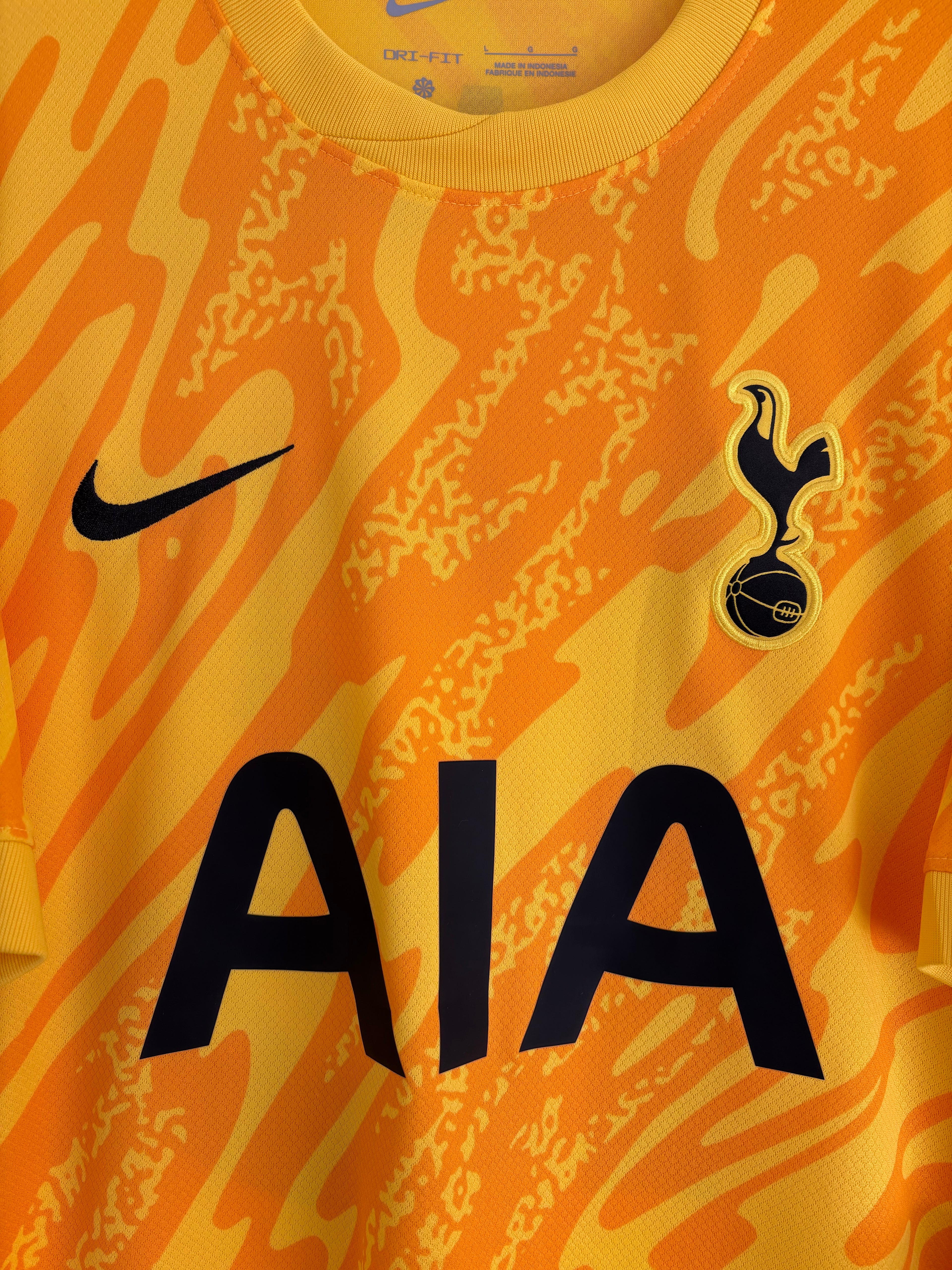 Tottenham 2024/25 Goalkeeper Shirt - Vicario 13 - Large