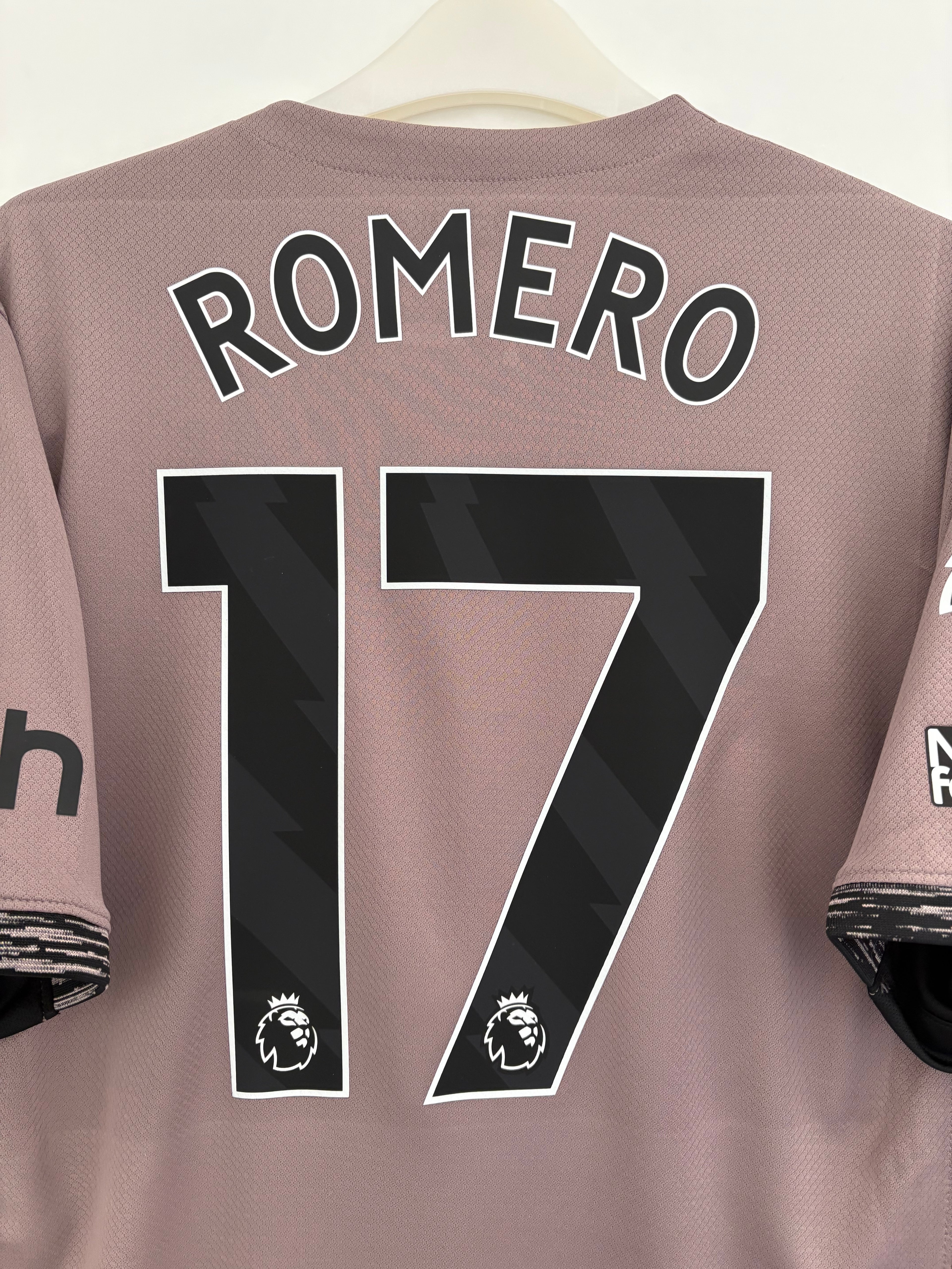Tottenham 2023/24 Third Shirt - Romero 17 - Medium
