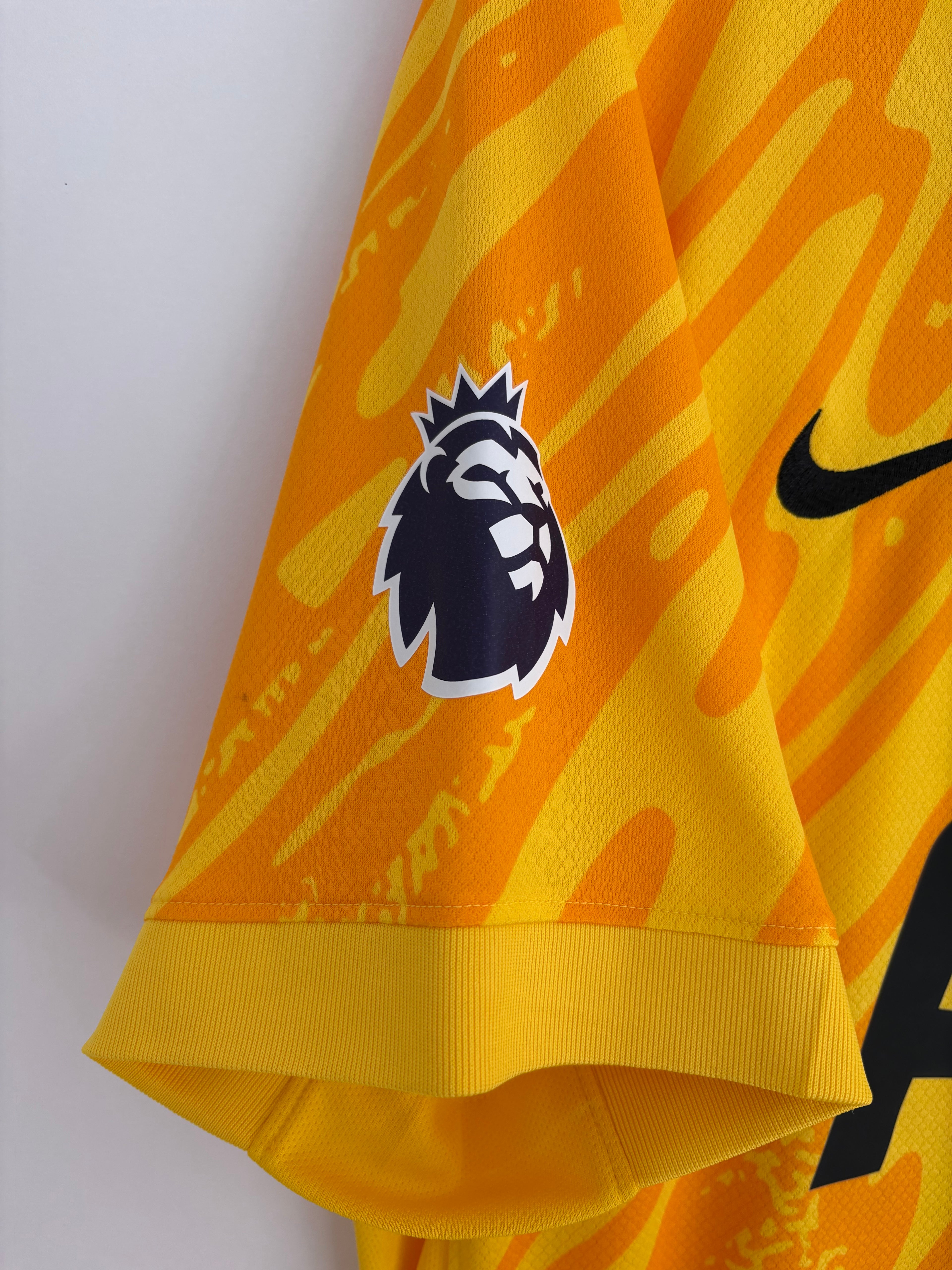 Tottenham 2024/25 Goalkeeper Shirt - Vicario 13 - Large