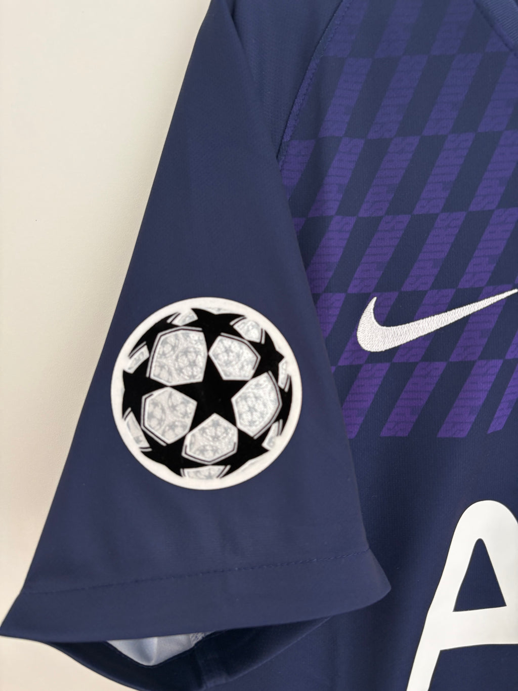 Tottenham 2019/20 Away Shirt - Rose 3 - Medium