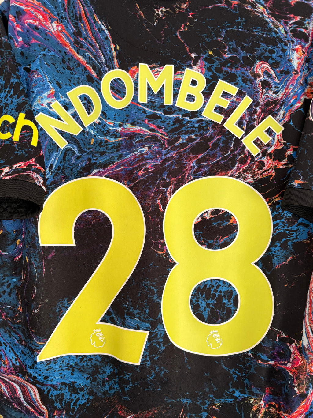 Tottenham 2021/22 Away Shirt - Ndombele 28 - Medium