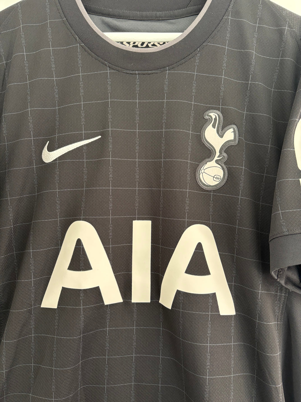 Tottenham 2025/26 Away Shirt - Maddison 10 - Small