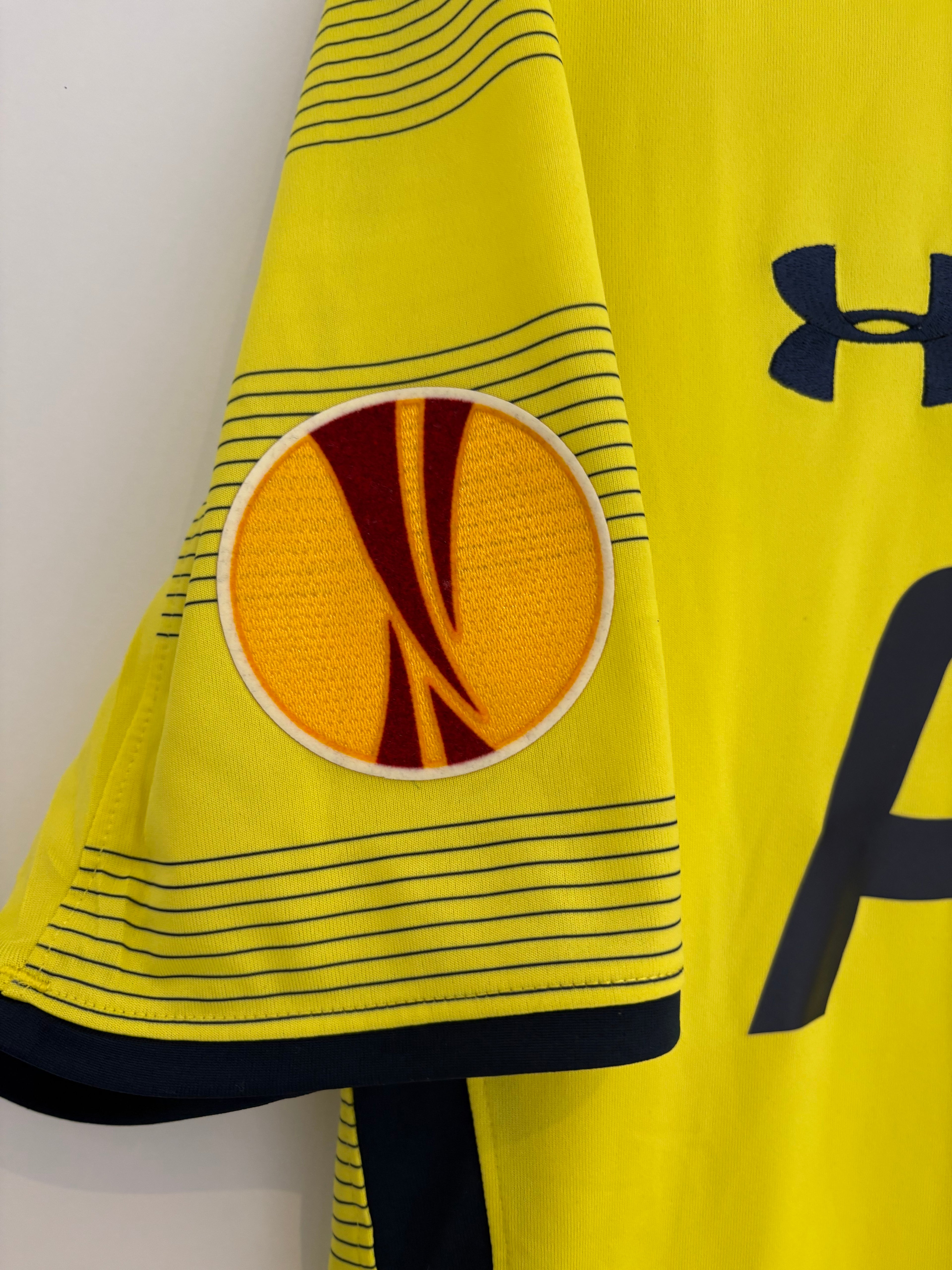 Tottenham 2014/15 Third Shirt - Dembélé 19 - Large