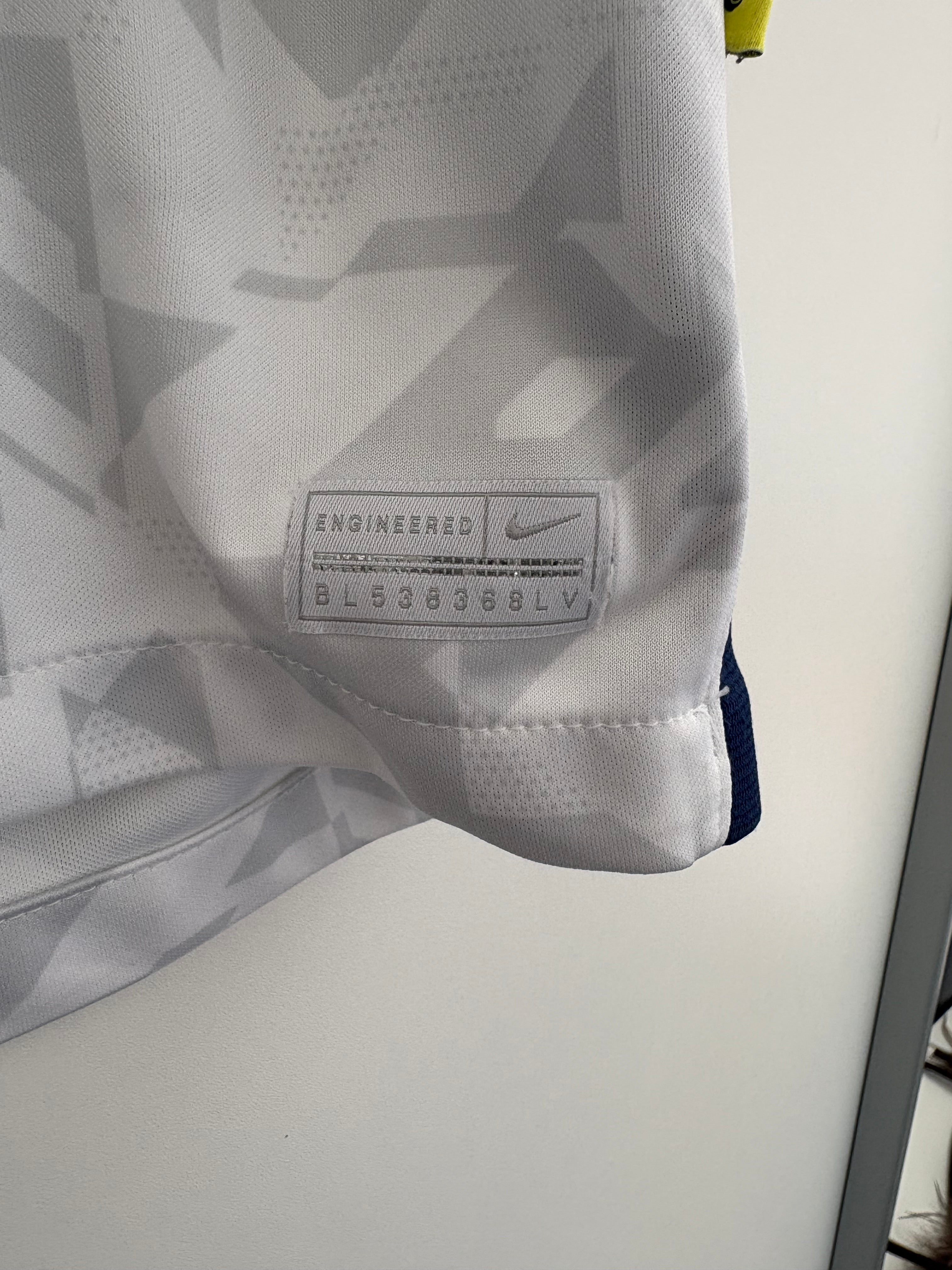 Tottenham 2020/21 Home Shirt - Lucas 27 - Large