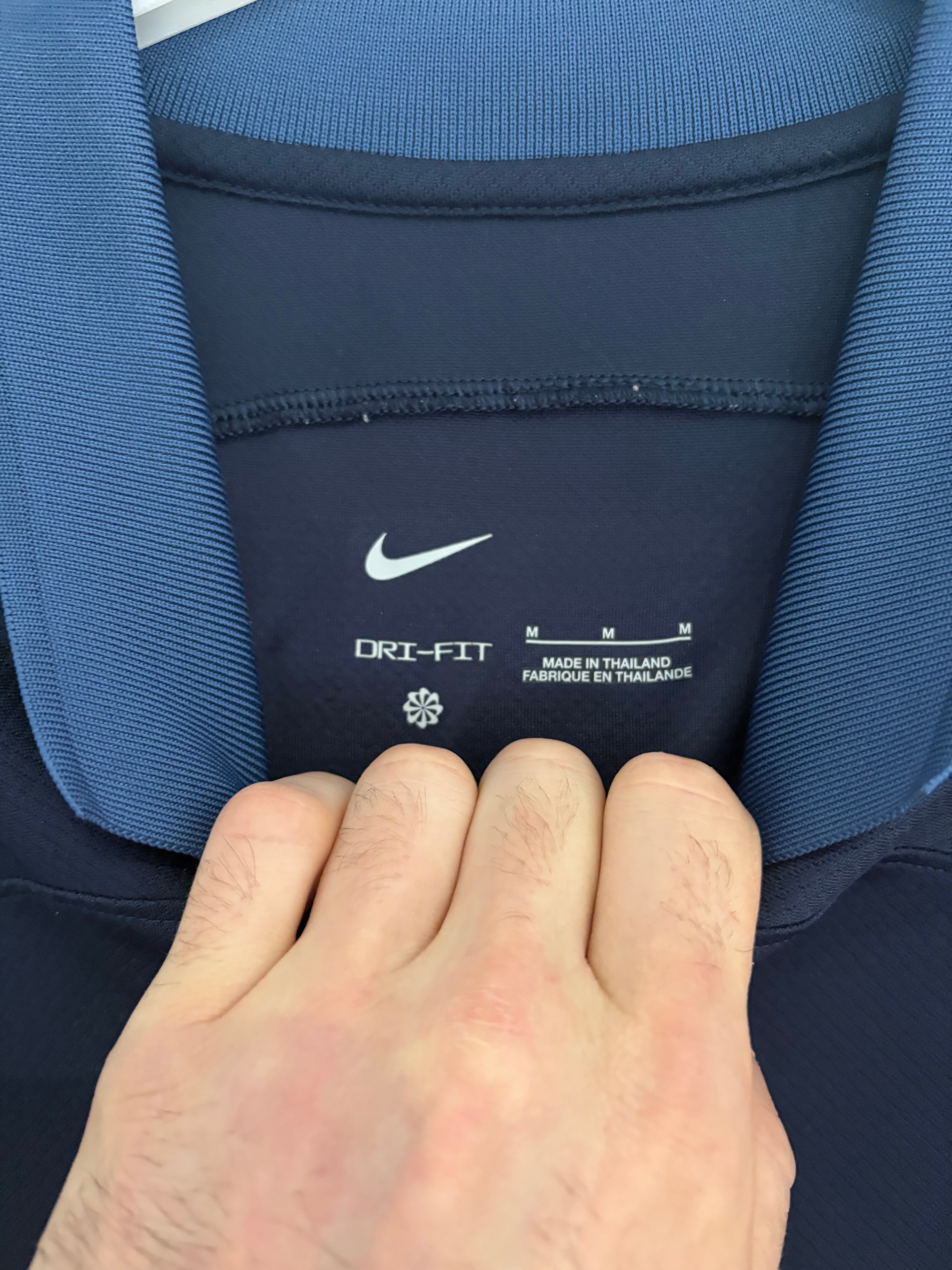 Tottenham 2023/24 Away Shirt - Van de Ven 37 - Medium