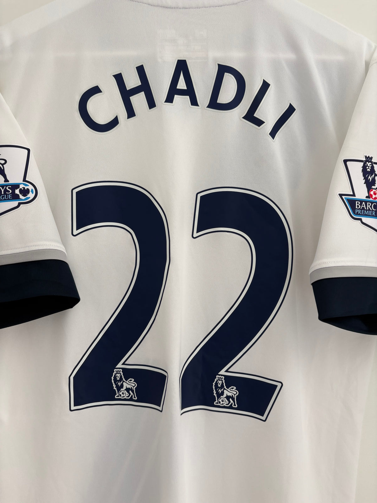 Tottenham 2015/16 Home Shirt - Chadli 22 - Small