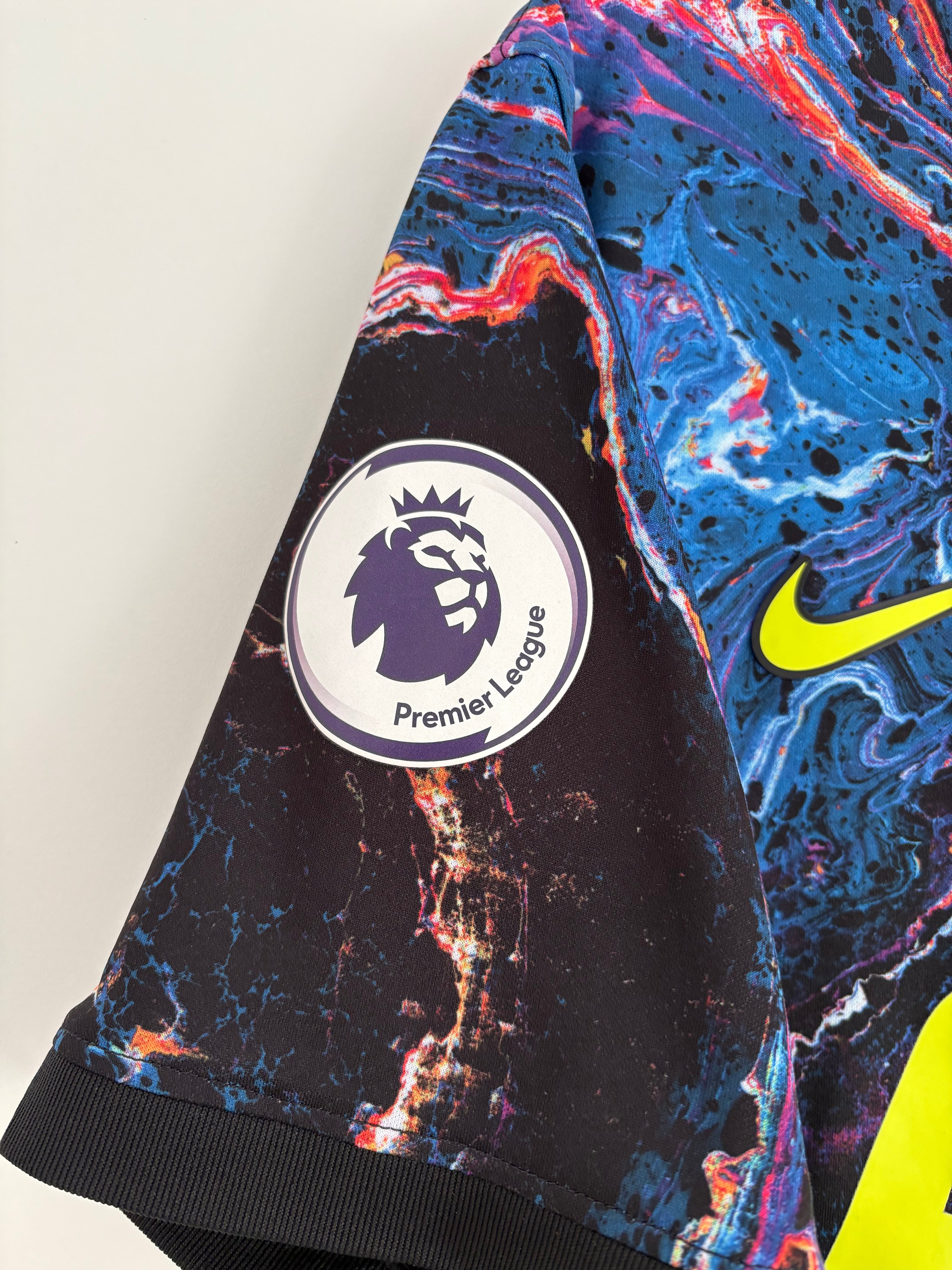 Tottenham 2021/22 Away Shirt - Ndombele 28 - Medium