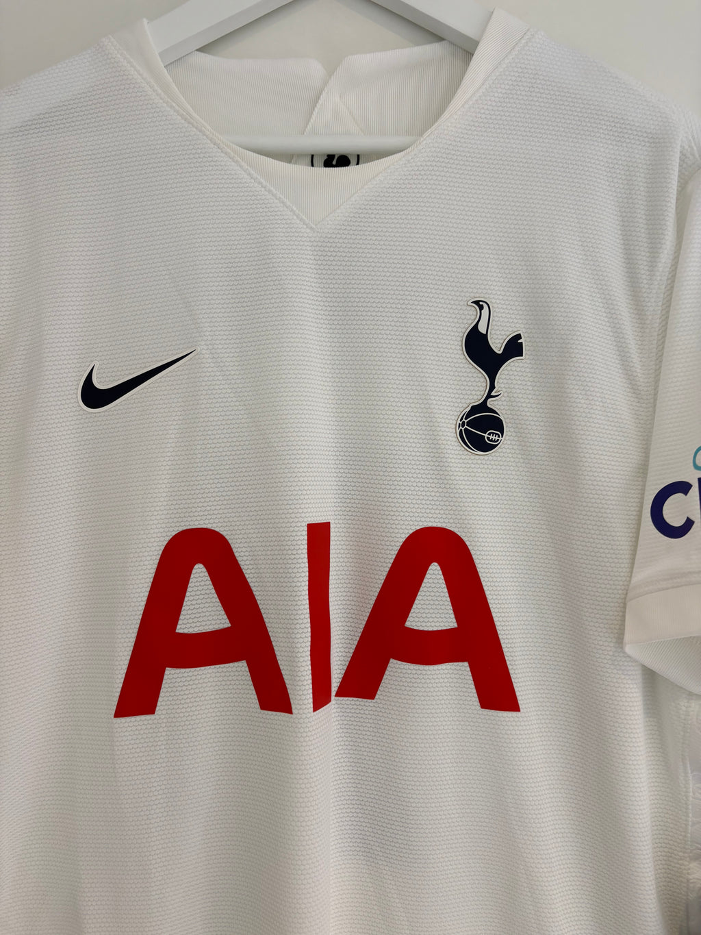 Tottenham 2021/22 Home Shirt - Son 7 - Medium