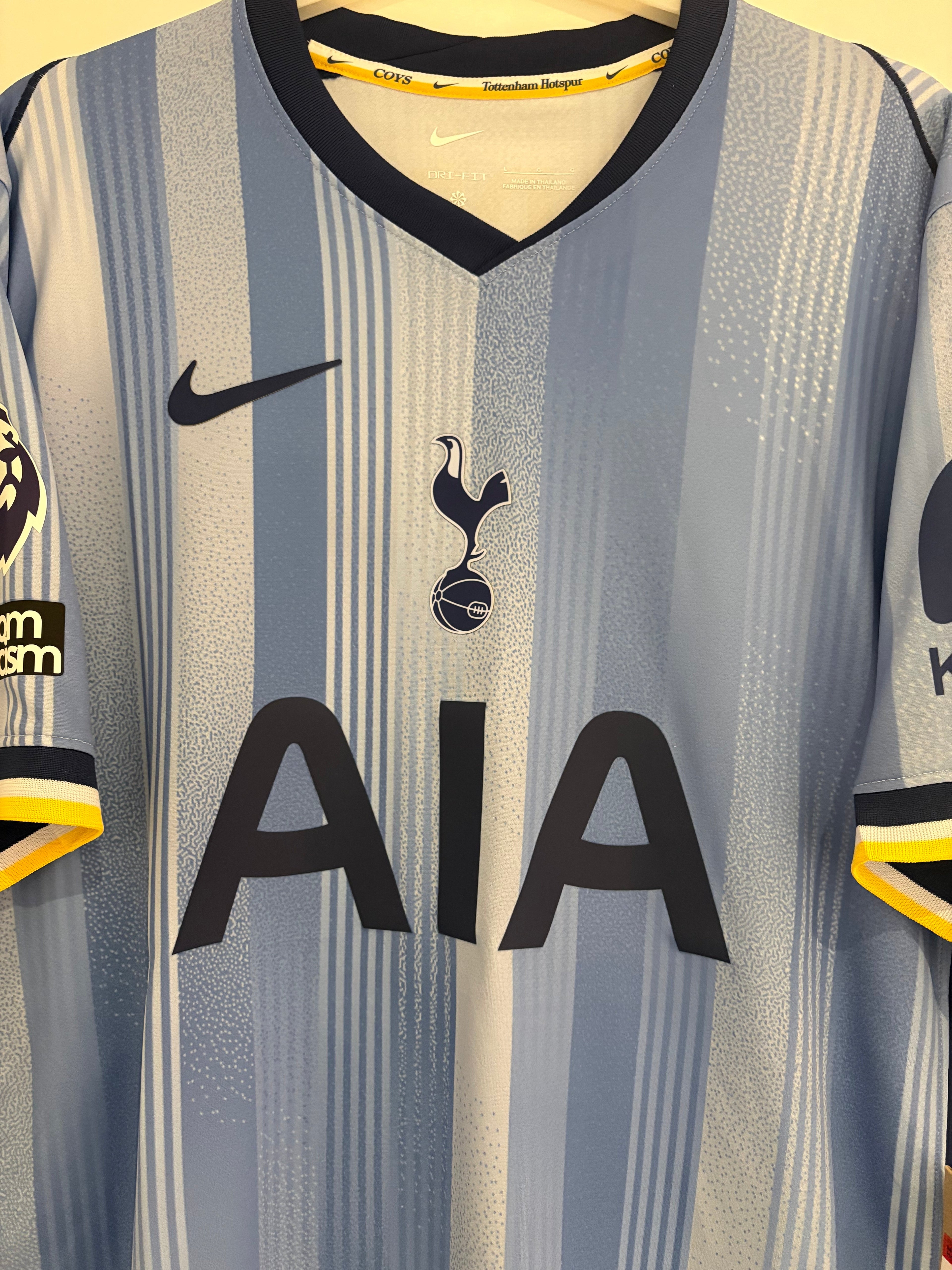 Tottenham 2024/25 Away Shirt - Van de Ven 37 - Large