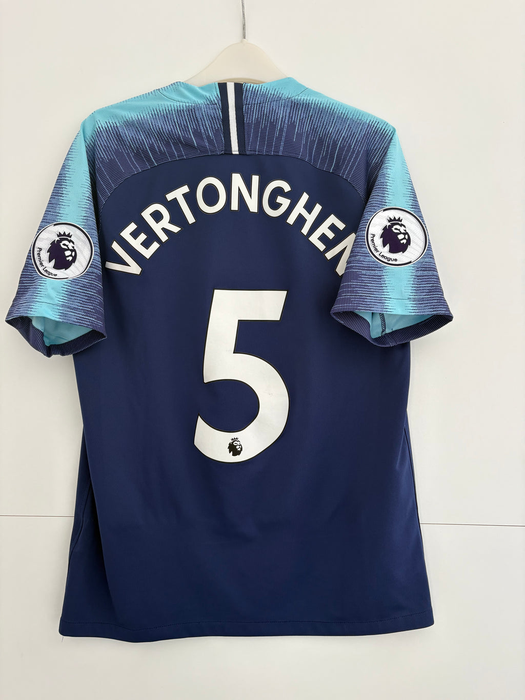 Tottenham 2018/19 Away Shirt - Vertonghen 5 - Medium