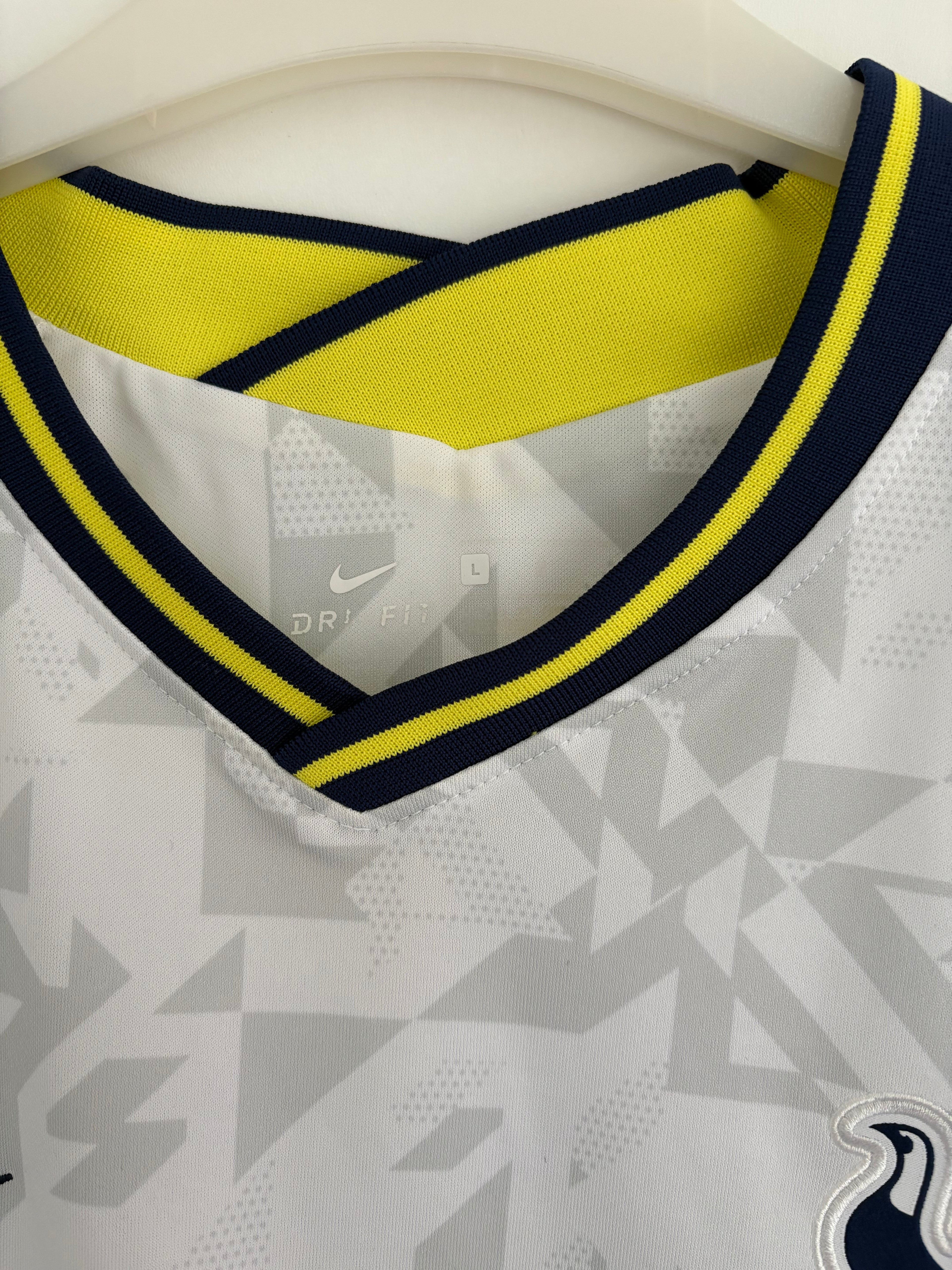 Tottenham 2020/21 Home Shirt - Højbjerg 5 - Large