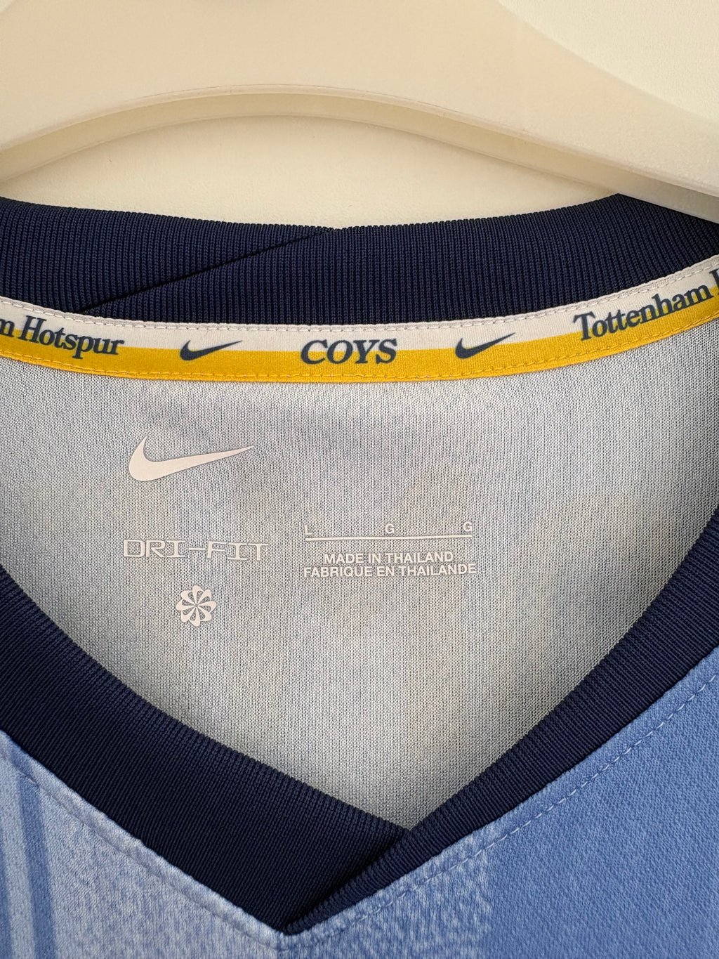 Tottenham 2024/25 Away Shirt - Romero 17 - Large