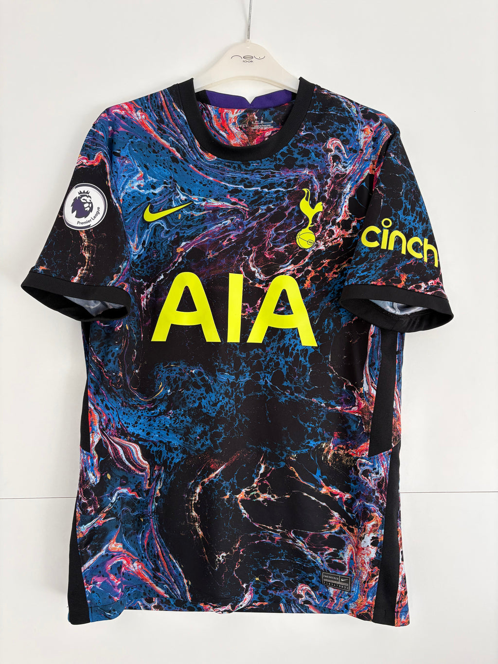 Tottenham 2021/22 Away Shirt - Ndombele 28 - Medium