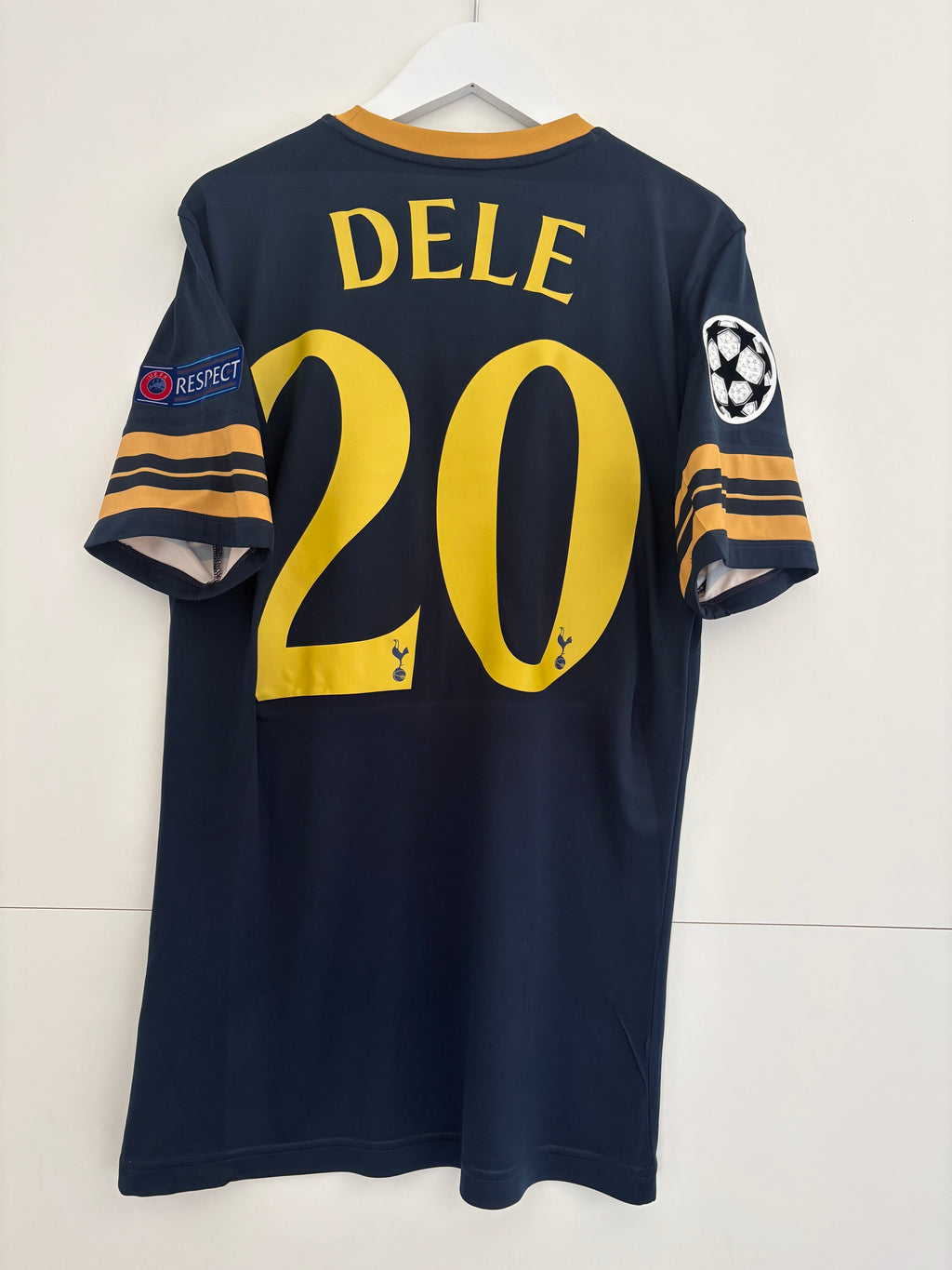 Tottenham 2016/17 Away Shirt - Dele 20 - Small