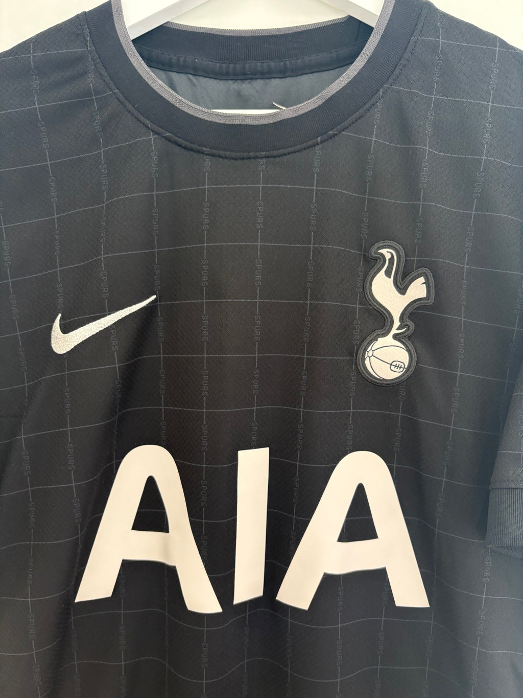 Tottenham 2025/26 Away Shirt - Xavi 7 - Medium
