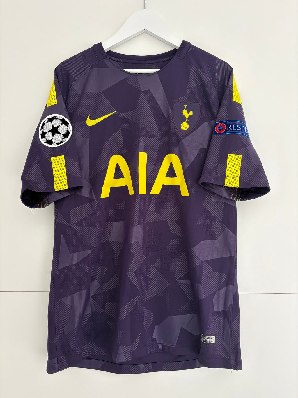 Tottenham 2017/18 Third Shirt - Dembélé 19 - Medium