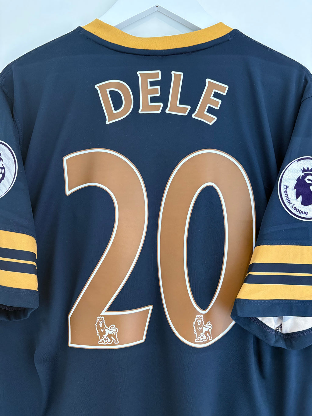 Tottenham 2016/17 Away Shirt - Dele 20 - Large
