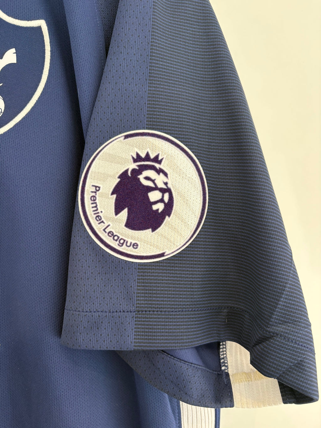 Tottenham 2017/18 Away Shirt - Eriksen 23 - XL