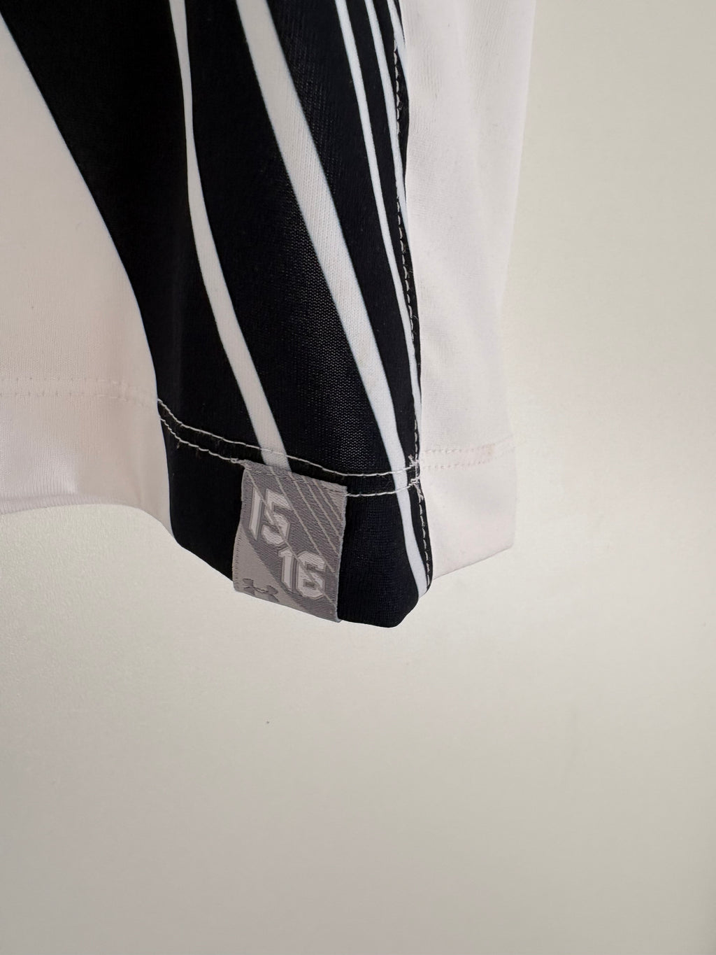 Tottenham 2015/16 Home Shirt - Dembélé 19 - Small