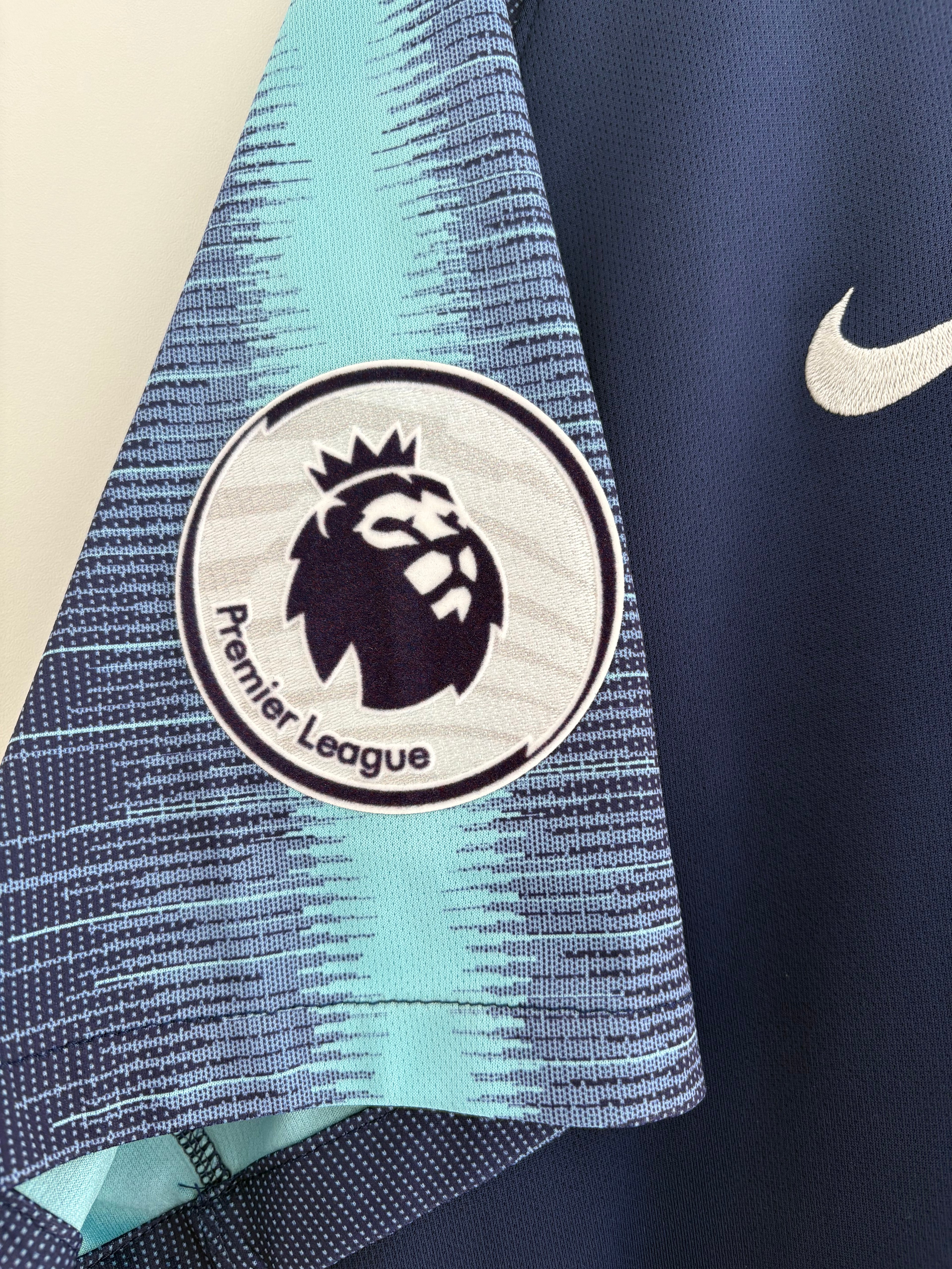 Tottenham 2018/19 Away Shirt - Eriksen 23 - Large