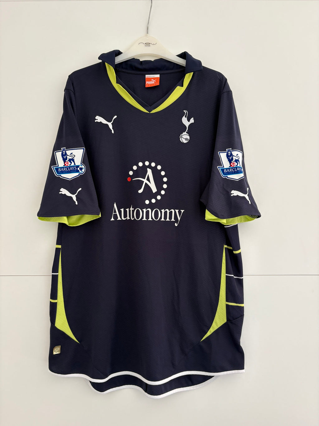 Tottenham 2010/11 Away Shirt - Bale 3 - Large