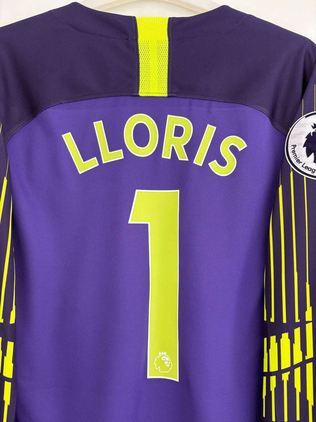 Tottenham 2018/19 Goalkeeper Shirt - Lloris 1 - Large