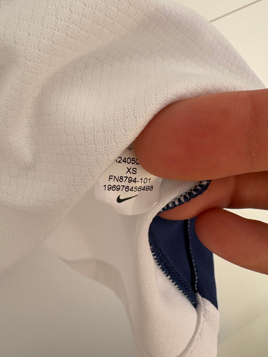 Tottenham 2024/25 Home Shirt - Spence 24 - Extra Small
