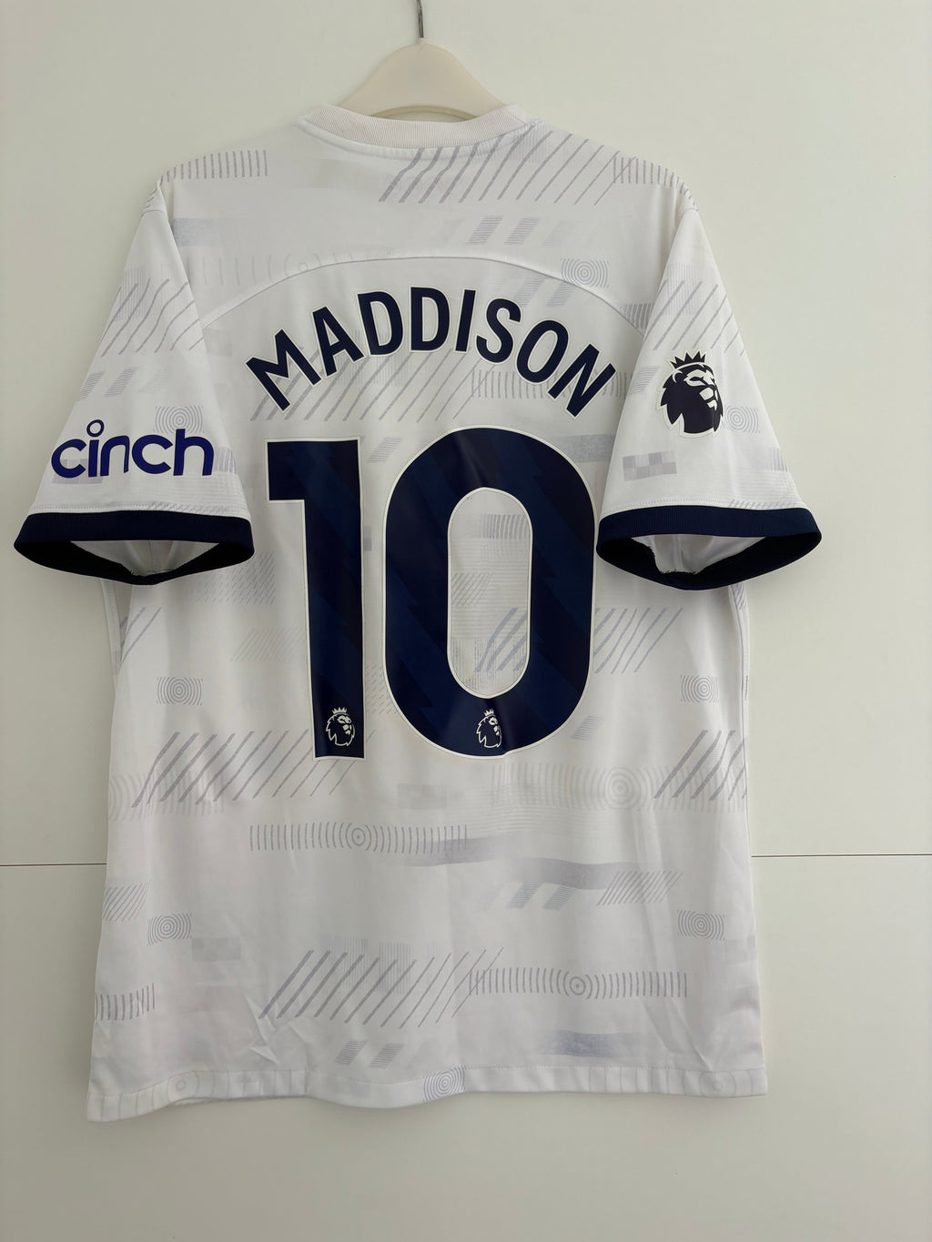 Tottenham 2023/24 Home Shirt - Maddison 10 - Large