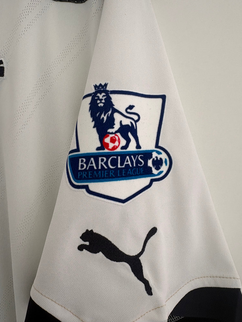 Tottenham 2010/11 Home Shirt - Modrić 14 - Large