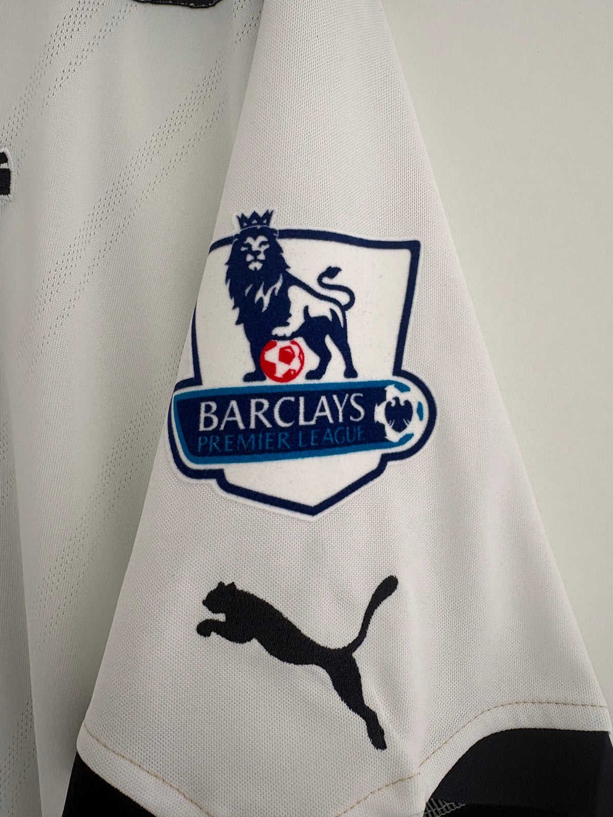 Tottenham 2010/11 Home Shirt - Modrić 14 - Large